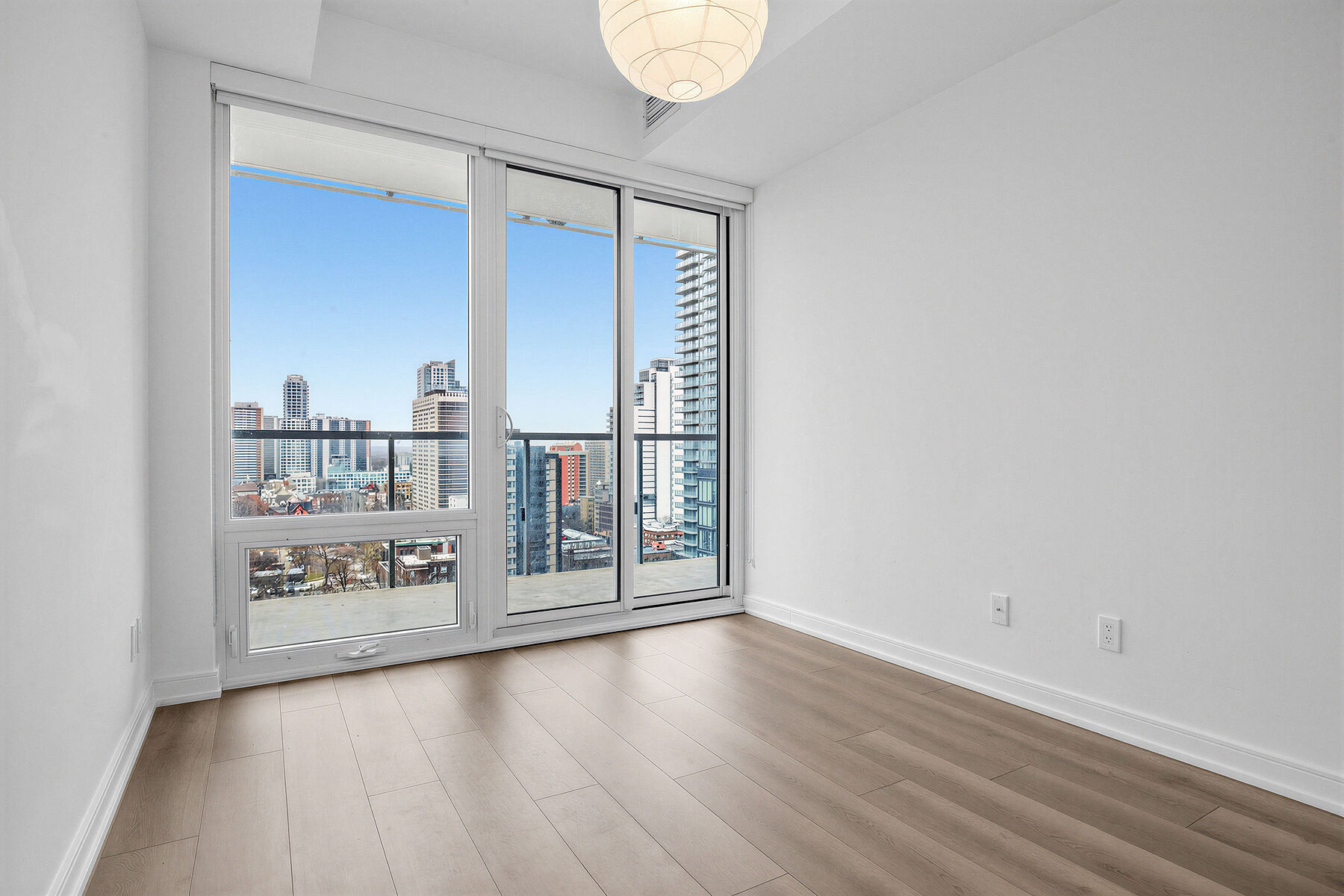  The Gloucester on Yonge - 物件實景