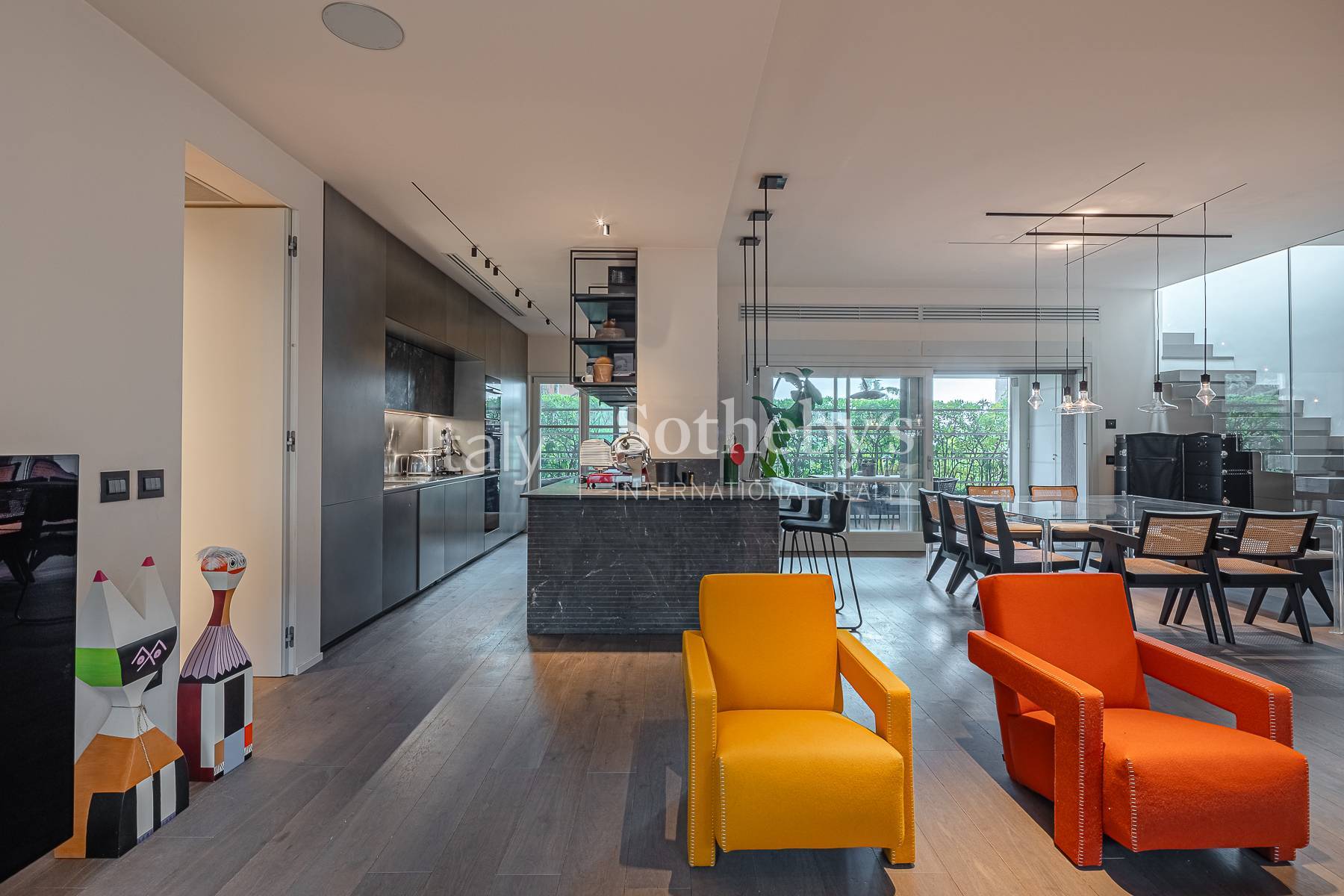  Furnished penthouse with terrace and pool in Brera district - 物件實景