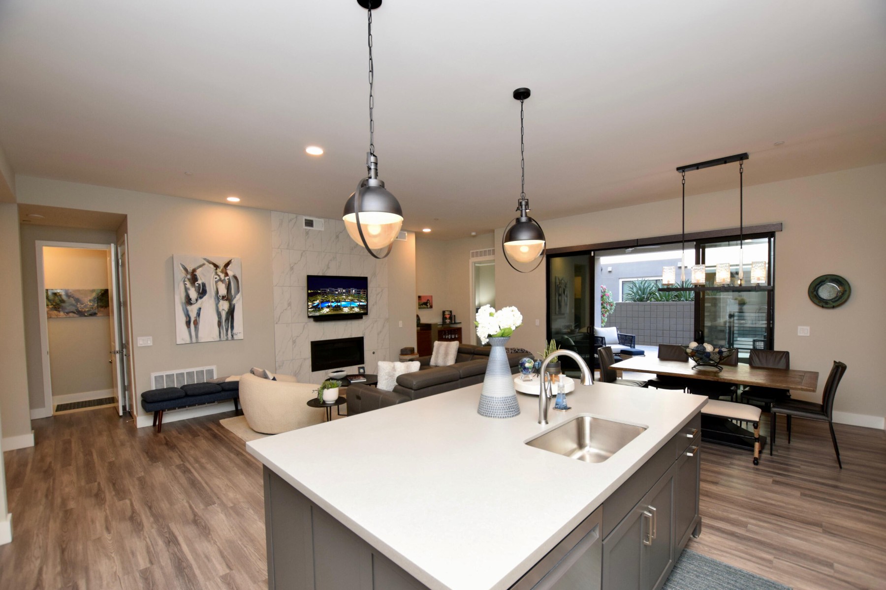  5250 E Deer Valley Drive  Phoenix, AZ - 物件實景