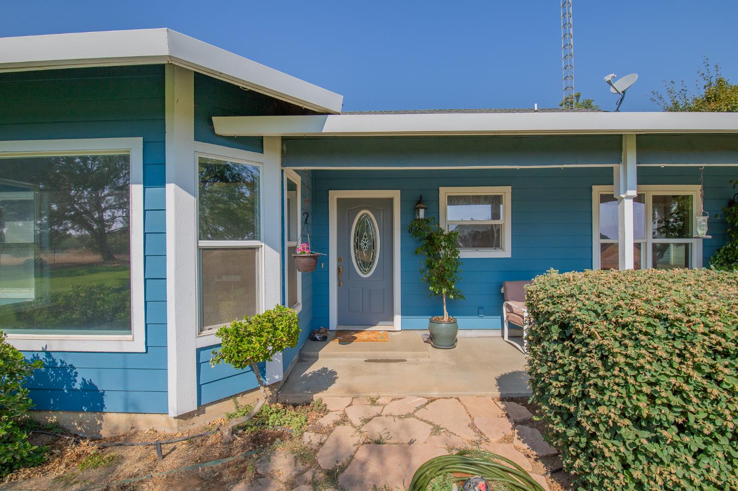 Arbuckle, California, 95912, United States, 3 Bedrooms Bedrooms, ,2 BathroomsBathrooms,Residential,For Sale,1991763