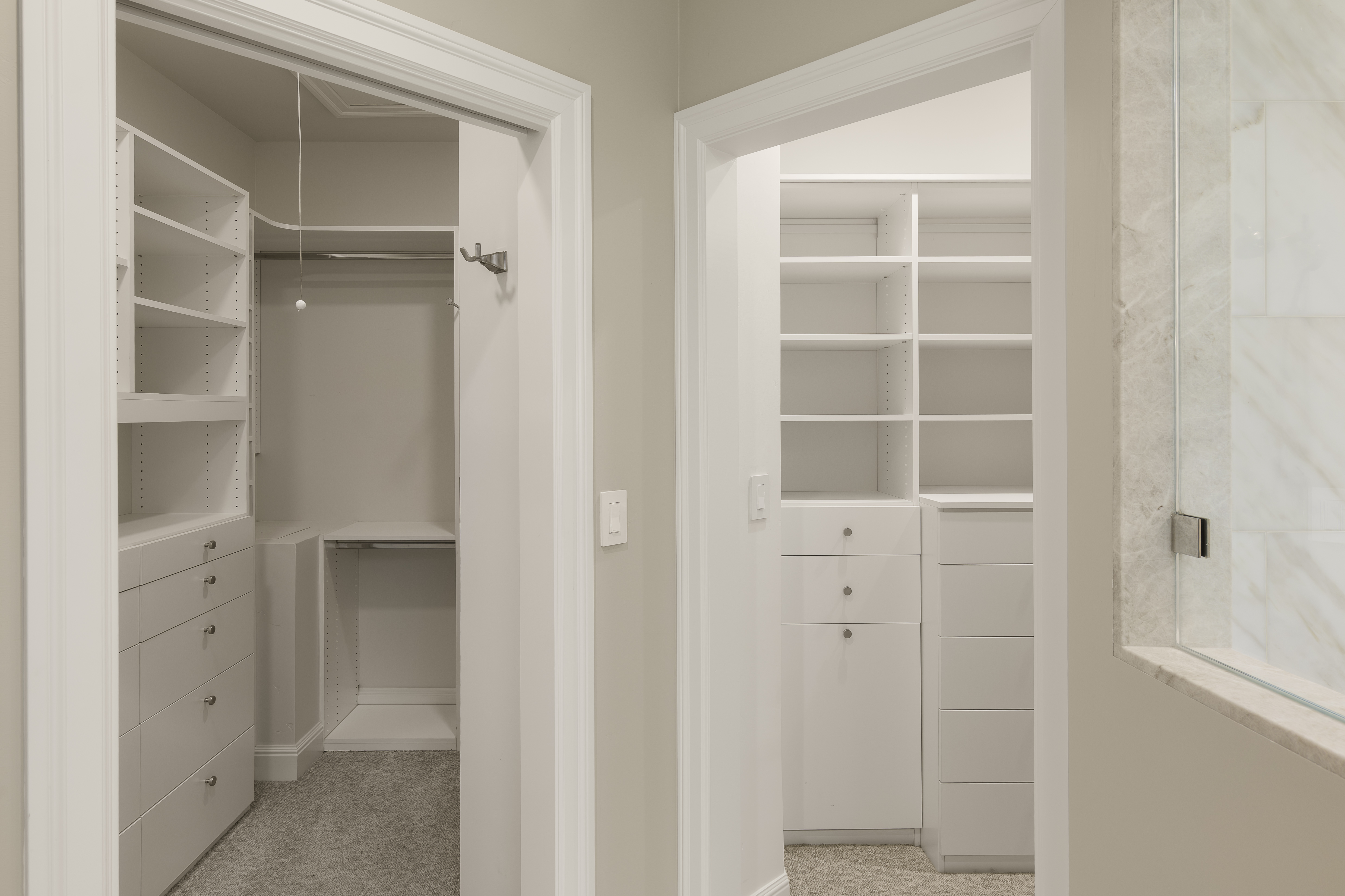  Beautifully Remodeled Craftsman-Inspired Home Located in the Willows - 物件實景