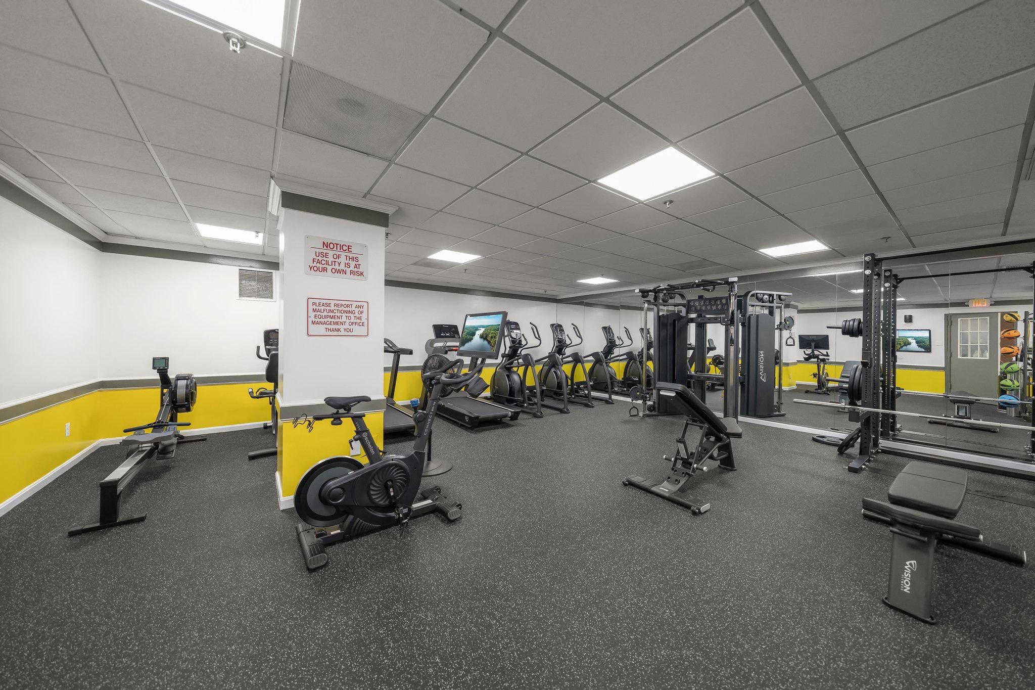  6100 Westchester Park Drive, College Park, MD, 20740 - 物件實景