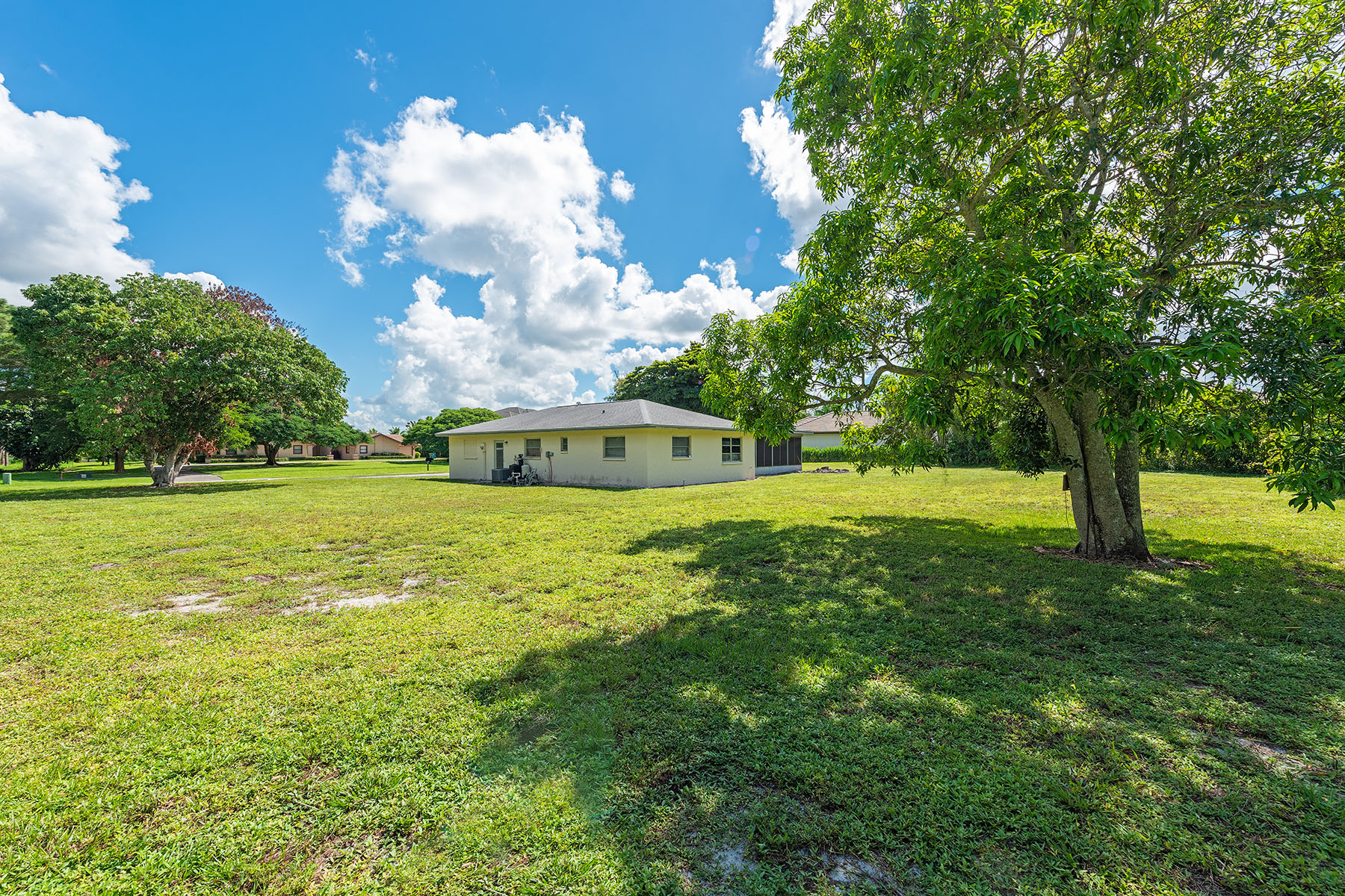  PINE RIDGE - PINE RIDGE ESTATES - 物件實景