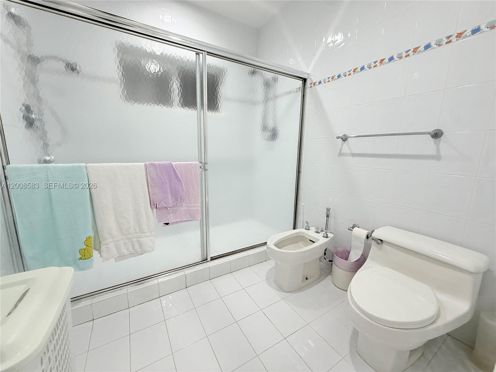 Miami, Florida, 33175, United States, 5 Bedrooms Bedrooms, ,3 BathroomsBathrooms,Residential,For Sale,2040426