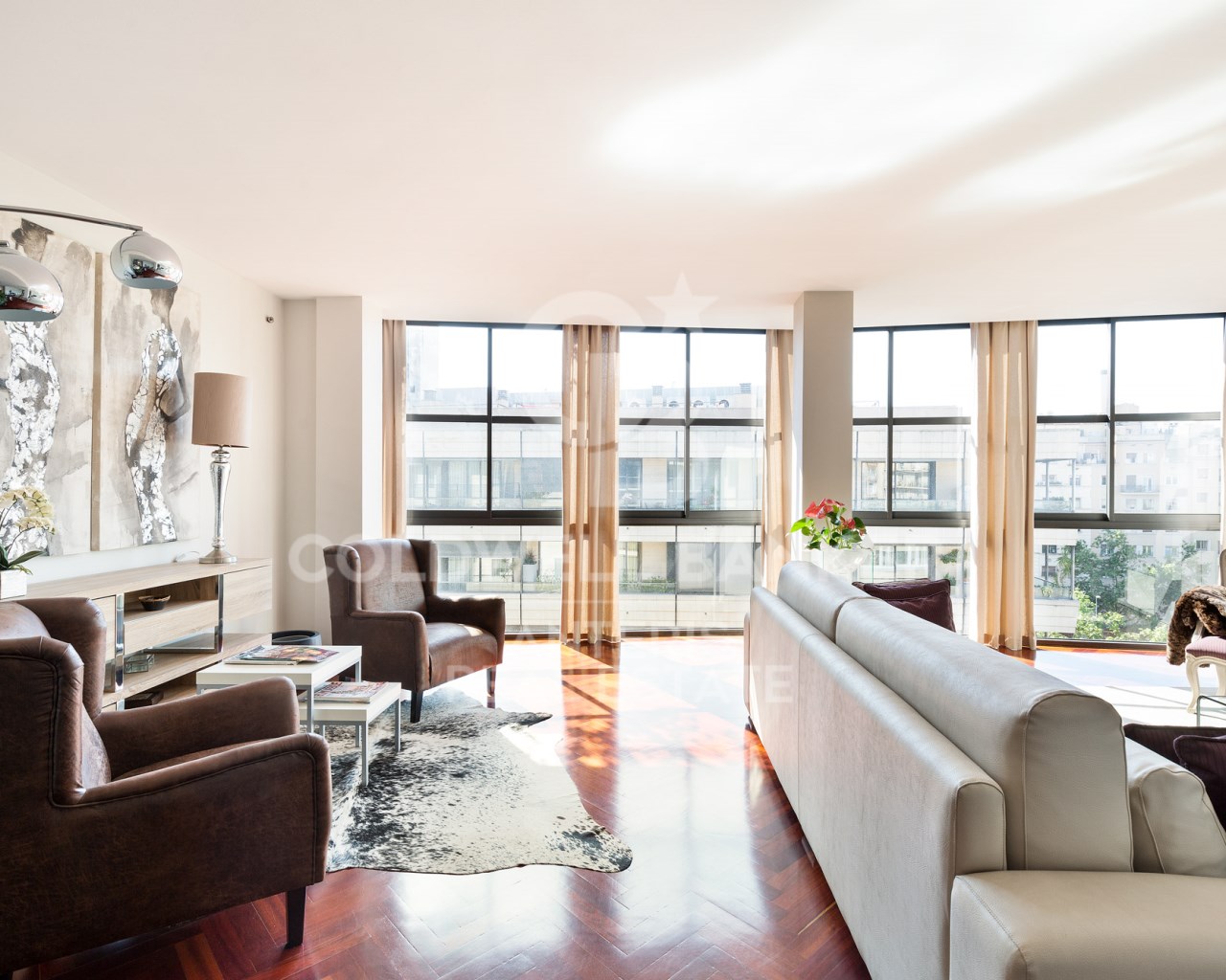 Barcelona, Barcelona, Eixample, La Nova Esquerra d, Barcelona, Catalonia, ES, 6 Bedrooms Bedrooms, ,5 BathroomsBathrooms,Residential,For Sale,Barcelona, Barcelona, Eixample, La Nova Esquerra d,1619004