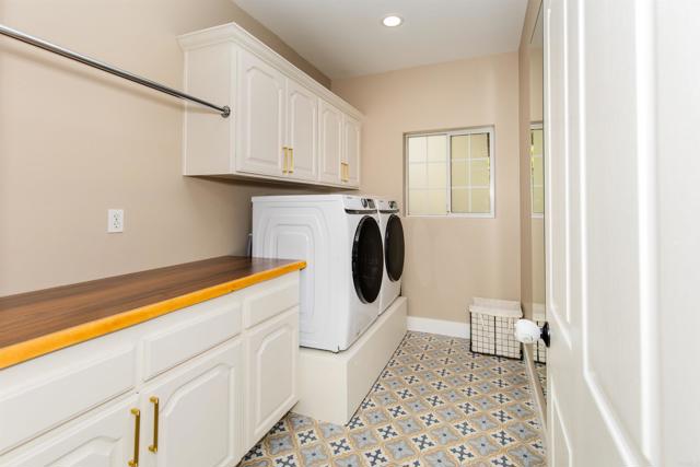 Ramona, California, 92065, United States, 4 Bedrooms Bedrooms, ,4 BathroomsBathrooms,Residential,For Sale,2005718