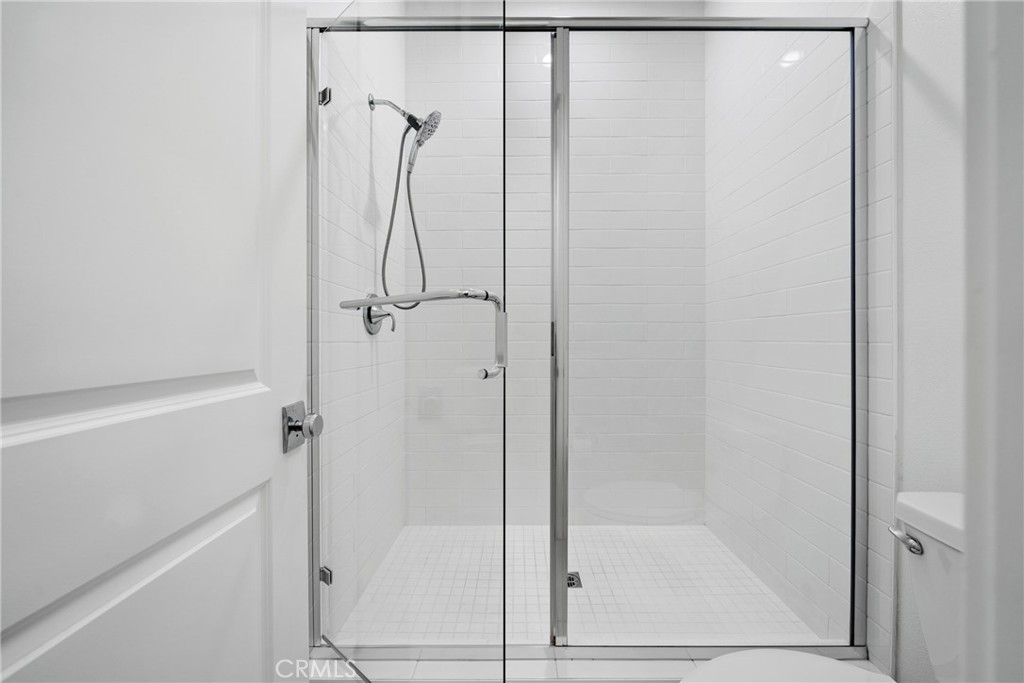 Irvine, California, 92618, United States, 1 Bedroom Bedrooms, ,1 BathroomBathrooms,Residential,For Sale,1707391