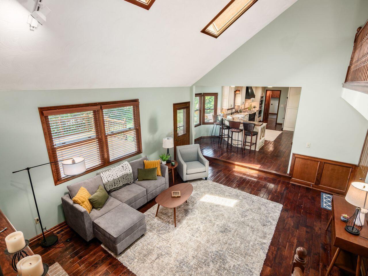 Westerville, Ohio, 43081, United States, 4 Bedrooms Bedrooms, ,3 BathroomsBathrooms,Residential,For Sale,1911058