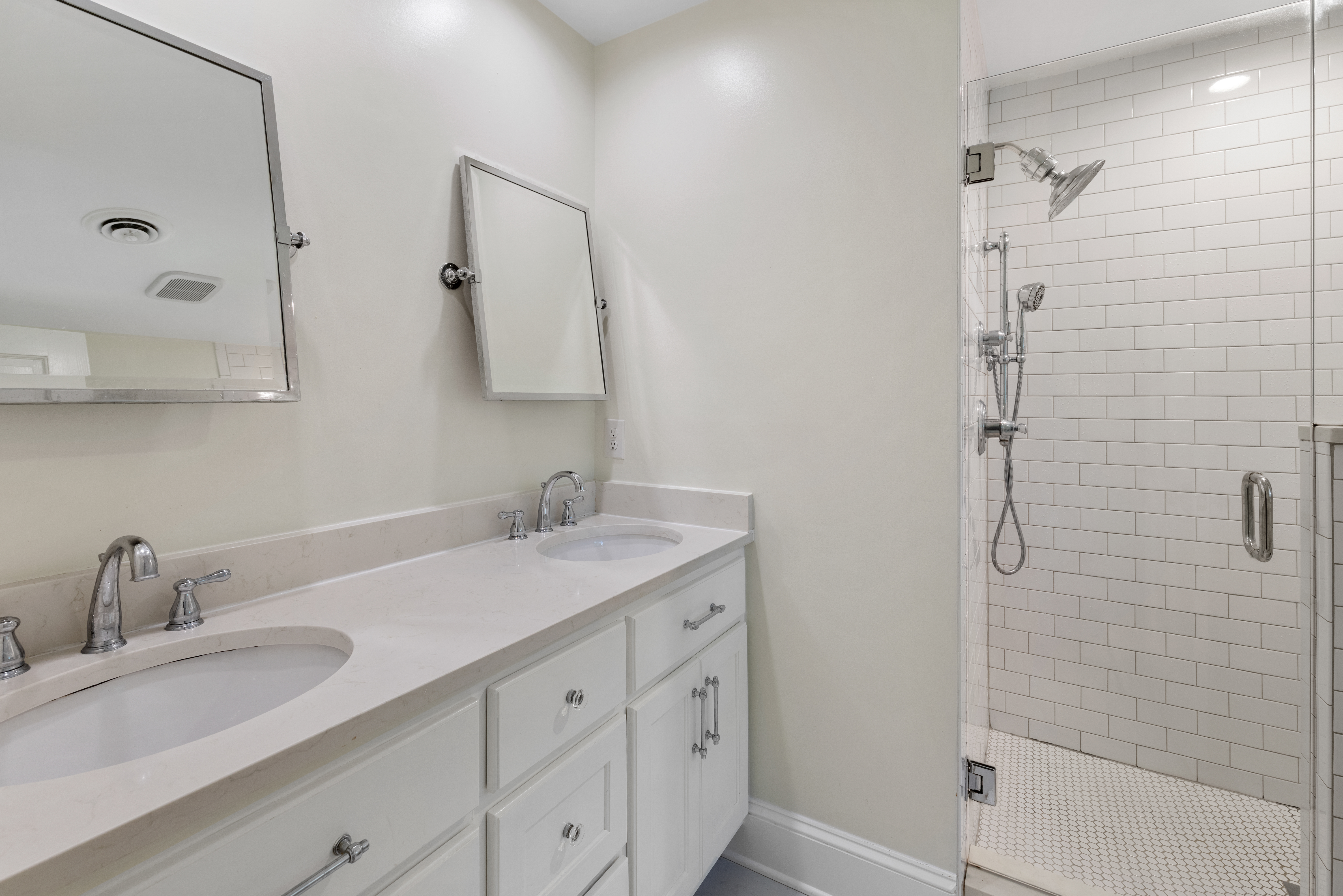  13522 Kingsmill Road, Midlothian, VA 23113 - 物件實景