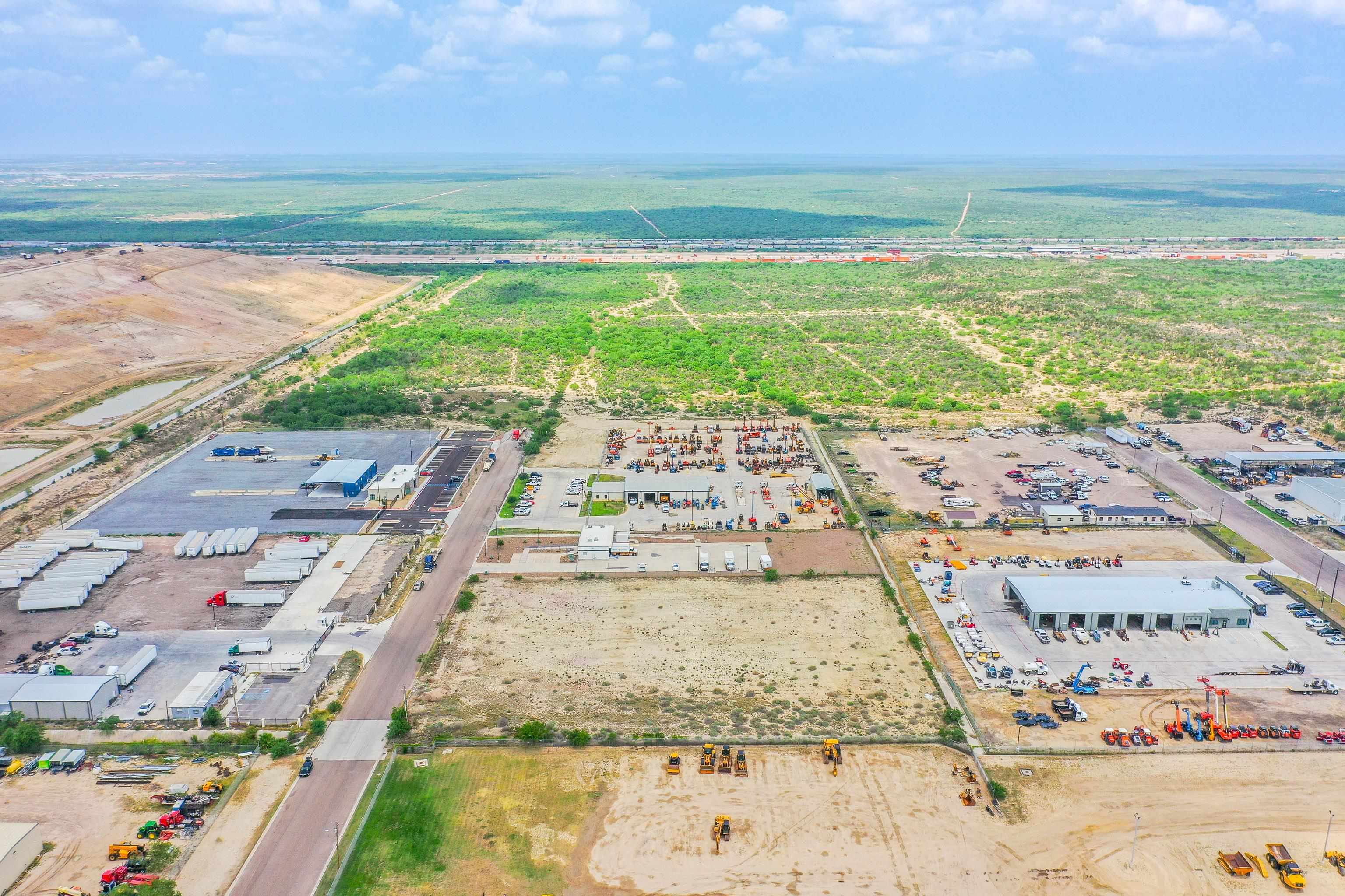 LAREDO, Texas, 78043, United States, ,Land,For Sale,1807256