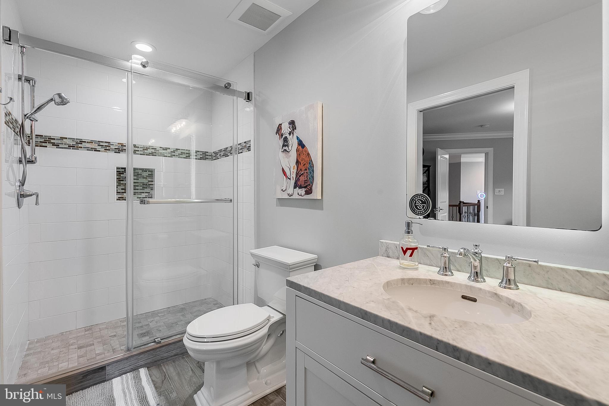 Aldie, Virginia, 20105, United States, 5 Bedrooms Bedrooms, ,7 BathroomsBathrooms,Residential,For Sale,1980828