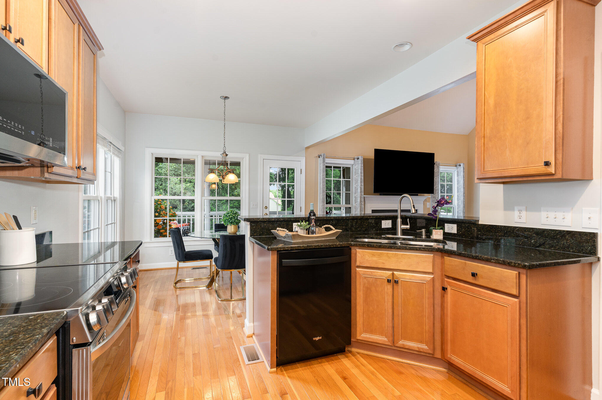 Fuquay Varina, North Carolina, 27526, United States, 3 Bedrooms Bedrooms, ,3 BathroomsBathrooms,Residential,For Sale,1900866