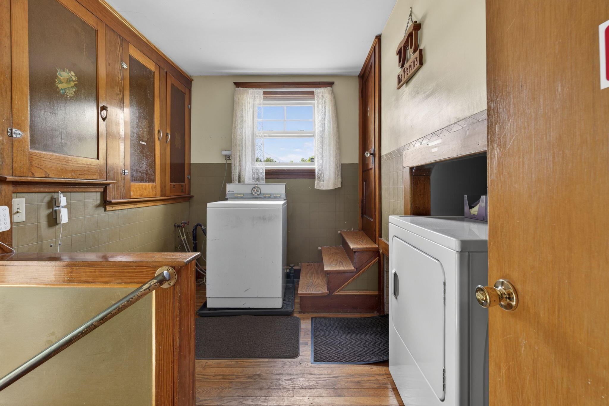 Kennebunk, Maine, 04043, United States, 3 Bedrooms Bedrooms, ,2 BathroomsBathrooms,Residential,For Sale,2048966
