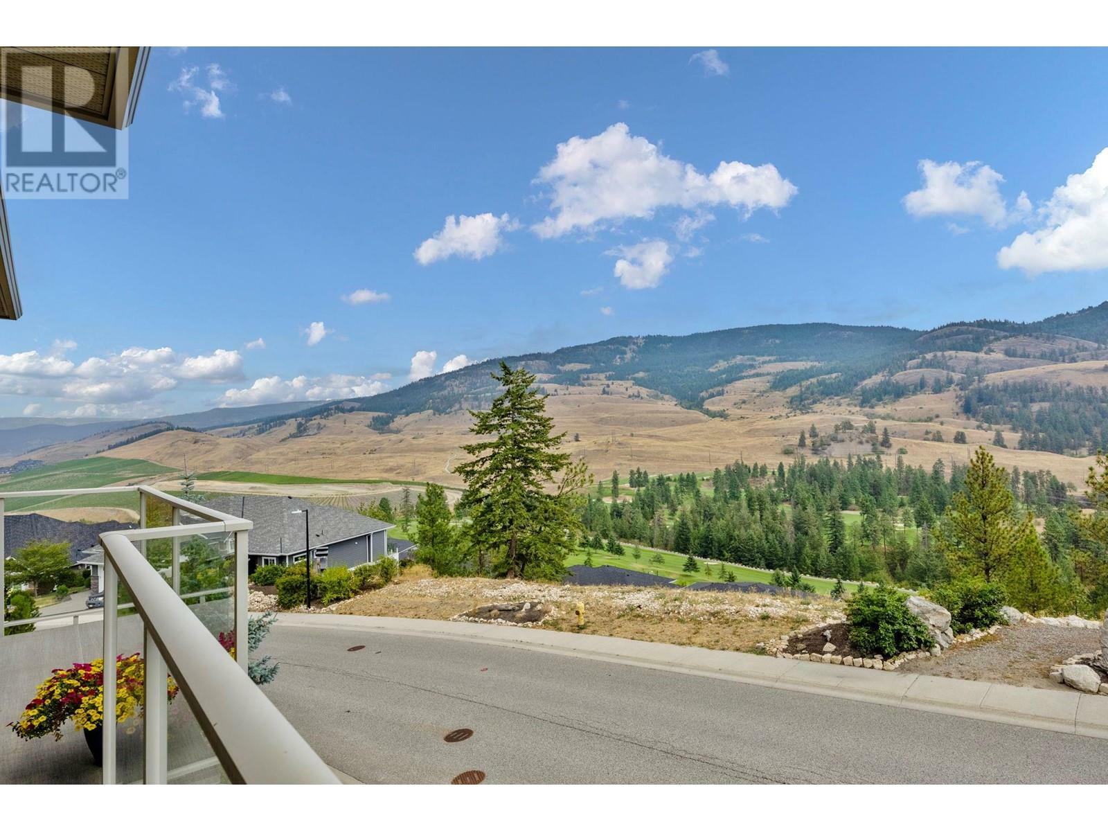 KELOWNA, British Columbia, V1P 1T1, CA, 4 Bedrooms Bedrooms, ,3 BathroomsBathrooms,Residential,For Sale,1837961
