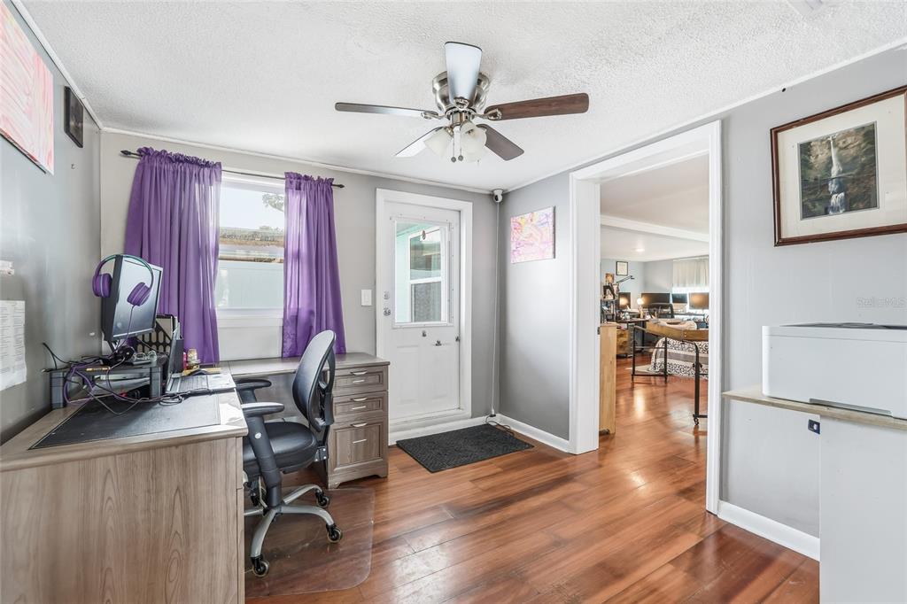 Dunedin, Florida, 34698, United States, 3 Bedrooms Bedrooms, ,2 BathroomsBathrooms,Residential,For Sale,2003433