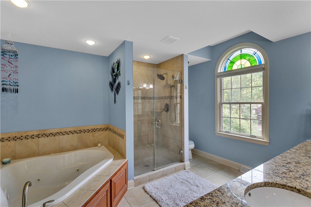 Peters Twp, Pennsylvania, 15317, United States, 4 Bedrooms Bedrooms, ,4 BathroomsBathrooms,Residential,For Sale,2002286