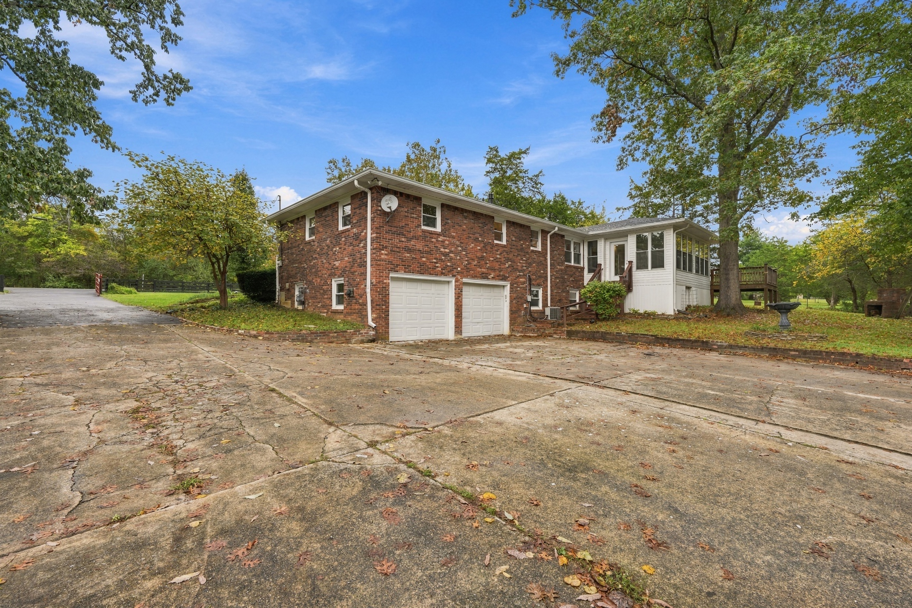  1800 Ironwood Road, La Grange, KY 40031 - 物件實景