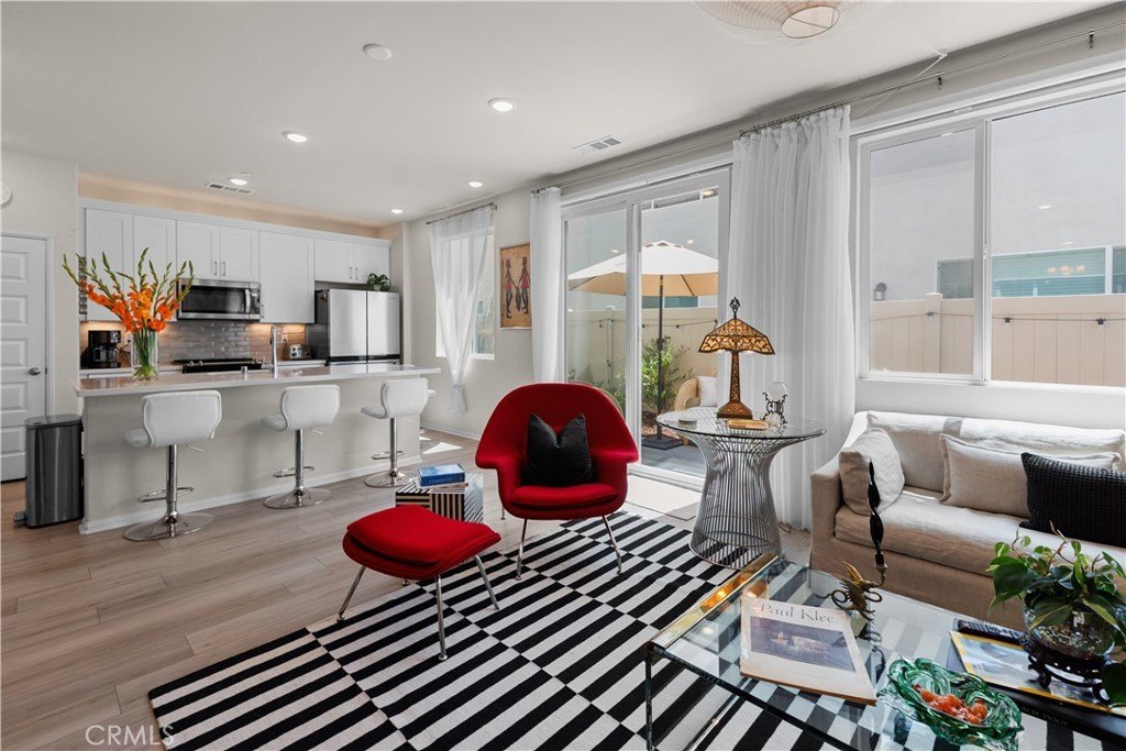 Redlands, California, 92374, United States, 3 Bedrooms Bedrooms, ,3 BathroomsBathrooms,Residential,For Sale,1910468