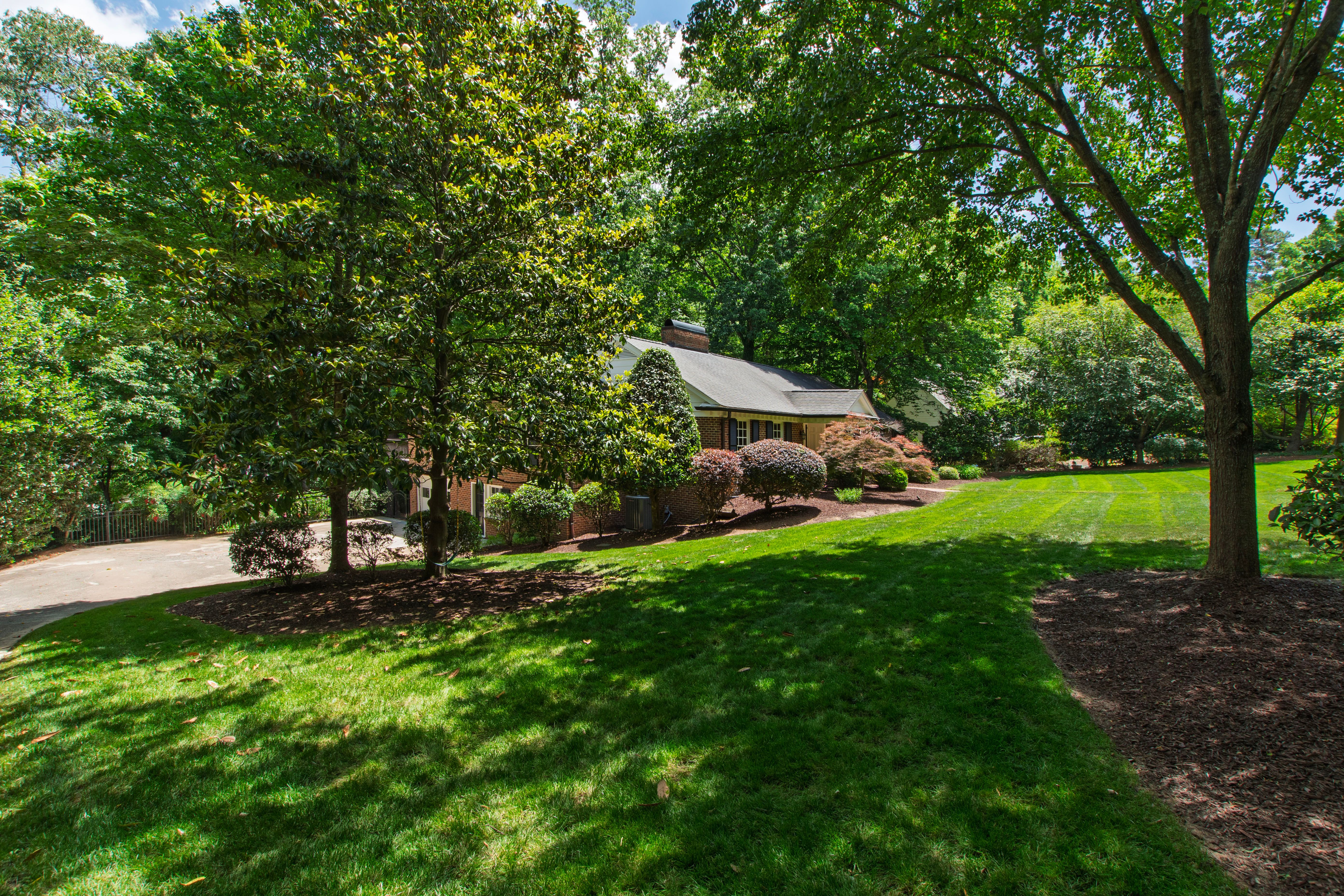  3620 Alamance Drive, Raleigh, NC 27609 - 物件實景