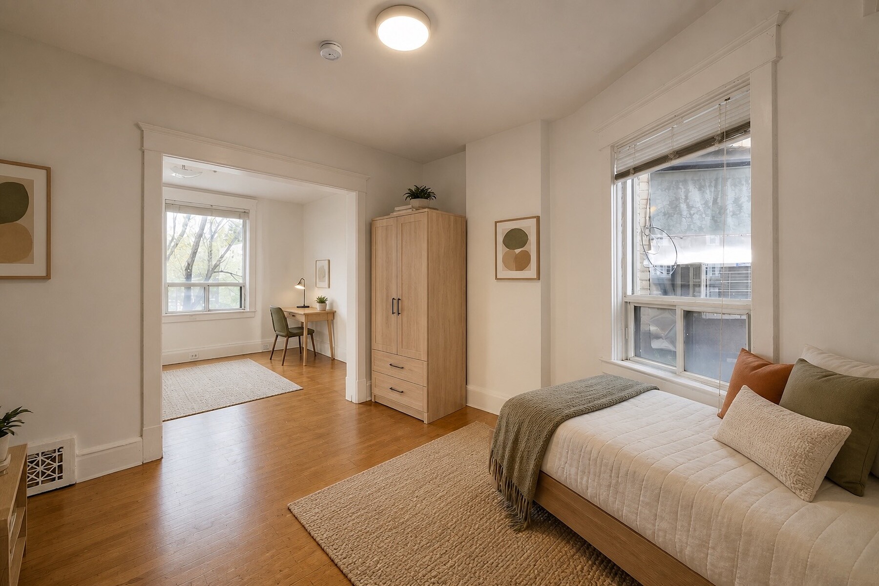  641 St Clair Ave W - 物件實景