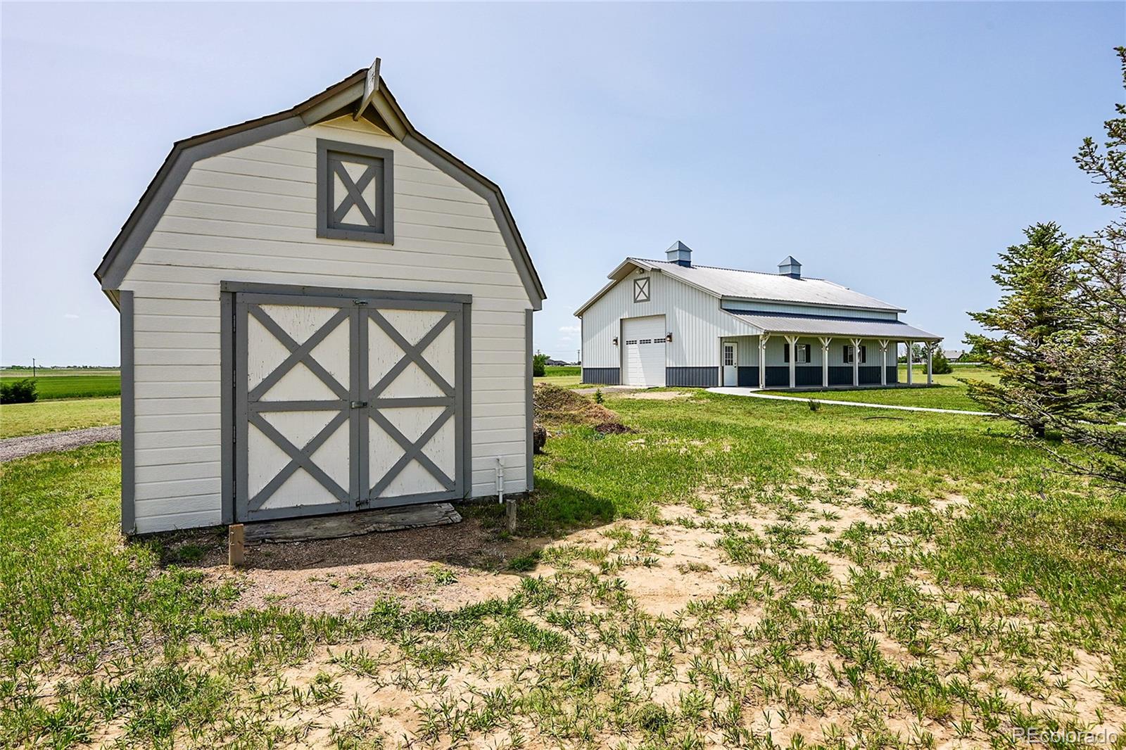 Strasburg, Colorado, 80136, United States, 3 Bedrooms Bedrooms, ,4 BathroomsBathrooms,Residential,For Sale,1847034