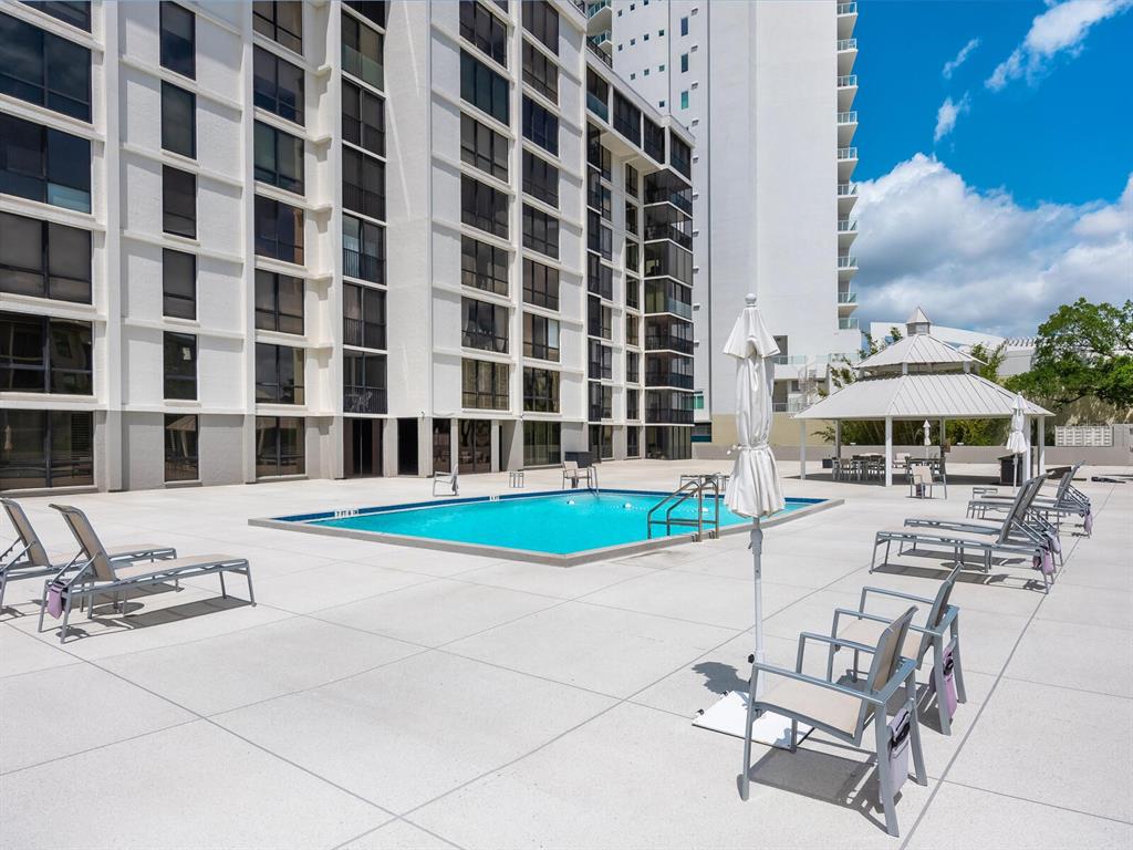 Sarasota, Florida, 34236, United States, 2 Bedrooms Bedrooms, ,2 BathroomsBathrooms,Residential,For Sale,1839874