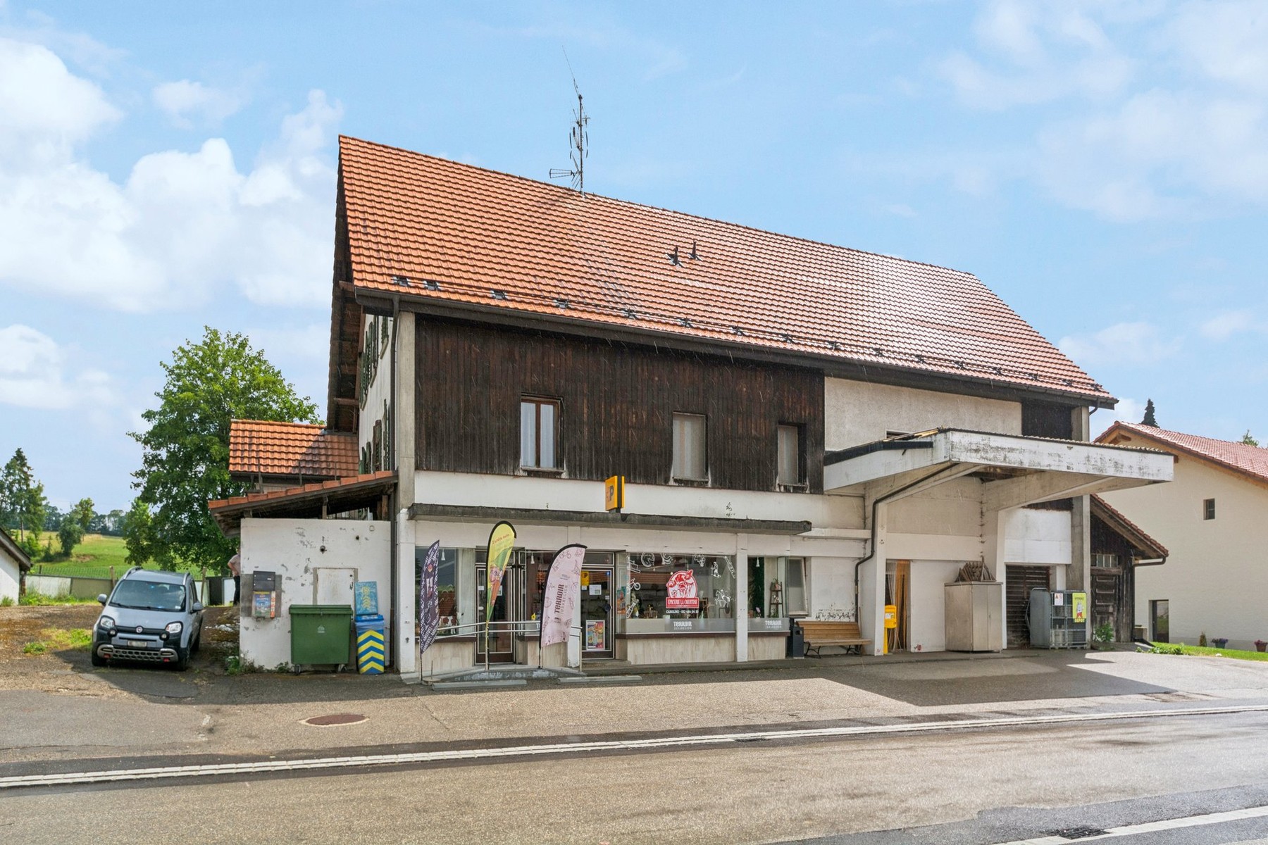  Lajoux, Franches-Montagnes  Mixed-Use Property & Estate with Exceptional Potent - 物件實景