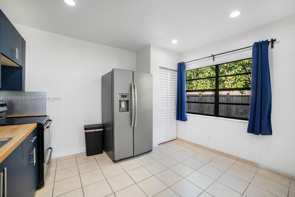 Miami, Florida, 33155, United States, 4 Bedrooms Bedrooms, ,3 BathroomsBathrooms,Residential,For Sale,1897707