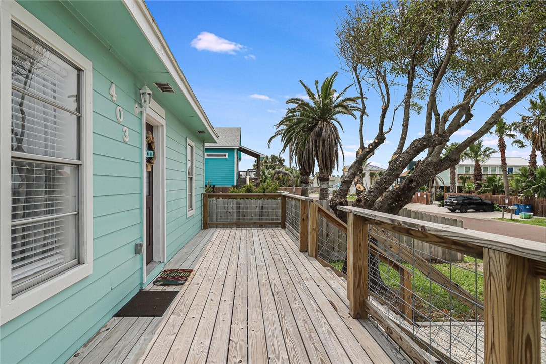 Port Aransas, Texas, 78373, United States, 3 Bedrooms Bedrooms, ,2 BathroomsBathrooms,Residential,For Sale,1877557