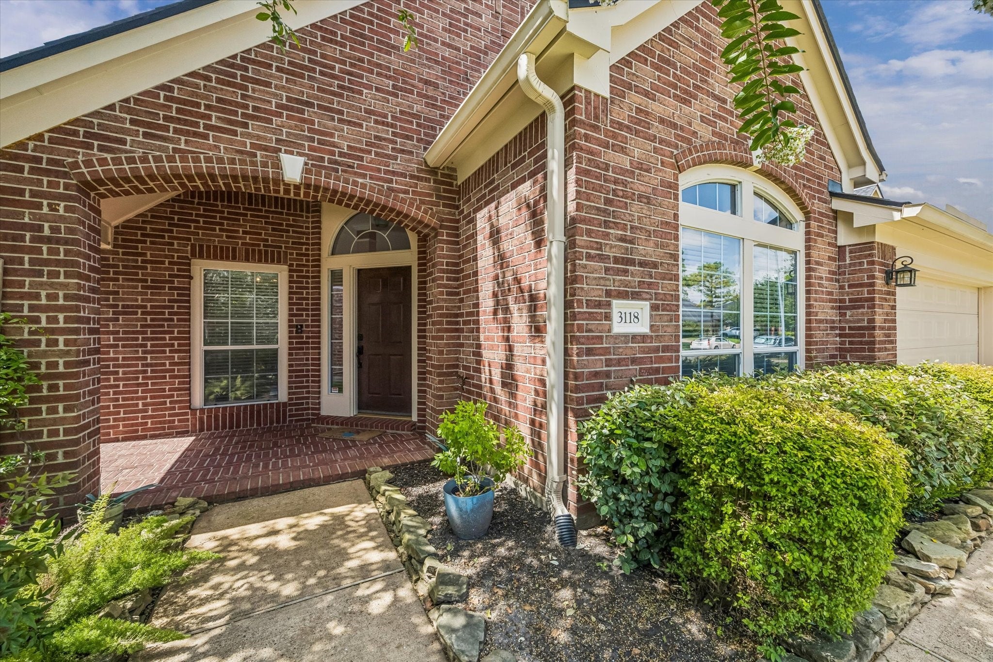 Valley Ct, Manvel, TX 77578 #1