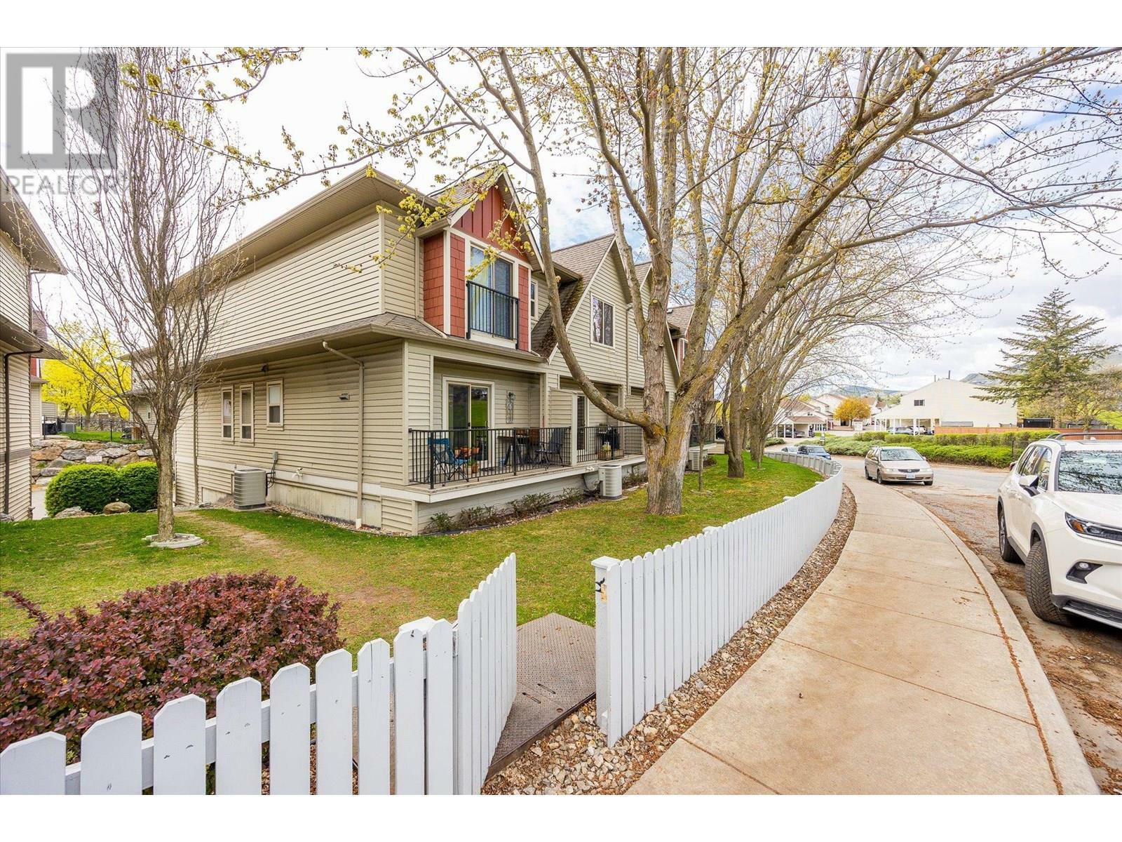 VERNON, British Columbia, V1T 9X1, CA, 3 Bedrooms Bedrooms, ,2 BathroomsBathrooms,Residential,For Sale,1883583