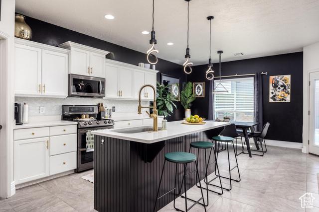 St. George, Utah, 84790, United States, 3 Bedrooms Bedrooms, ,3 BathroomsBathrooms,Residential,For Sale,1981524