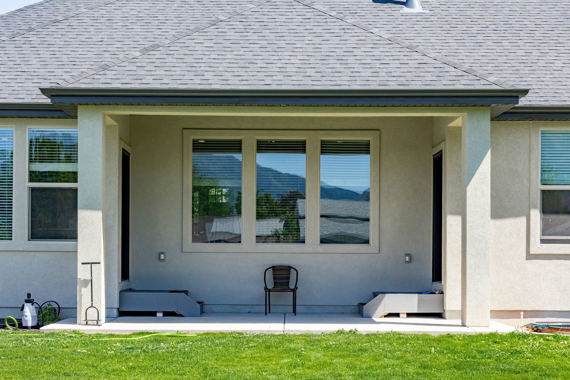  Single-Level Living with Stunning Mapleton Mountain Views - 物件實景