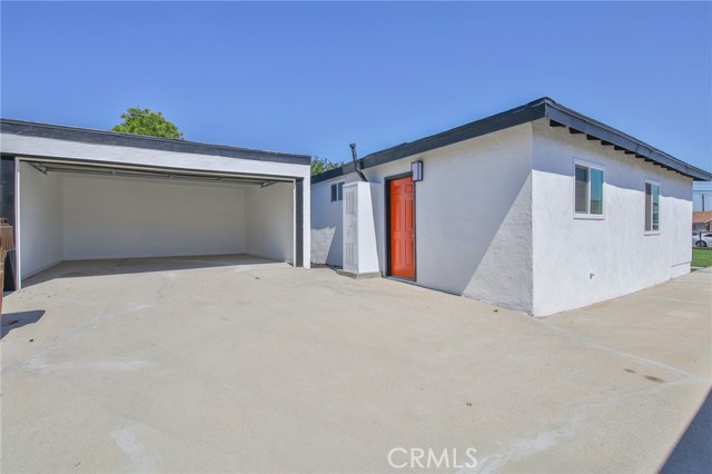 Los Angeles, California, 90044, United States, 3 Bedrooms Bedrooms, ,2 BathroomsBathrooms,Residential,For Sale,1937272
