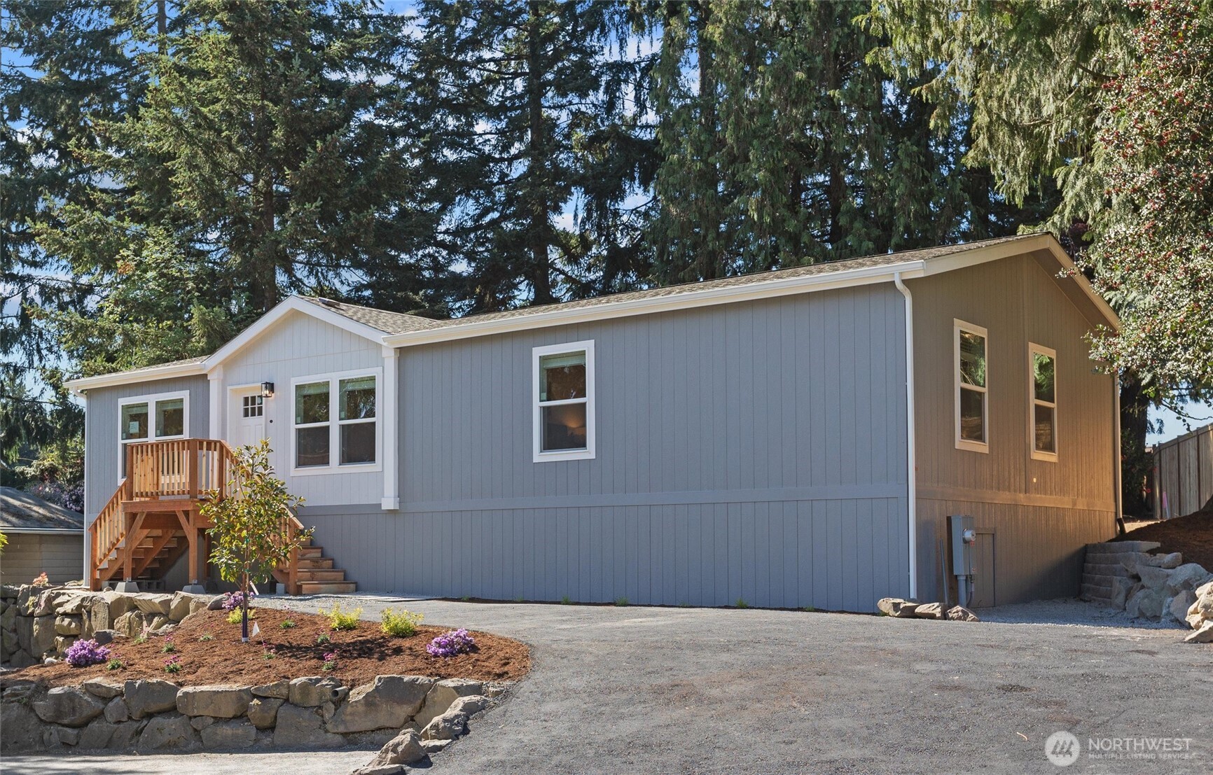 Bothell, Washington, 98012, United States, 2 Bedrooms Bedrooms, ,2 BathroomsBathrooms,Residential,For Sale,1777318