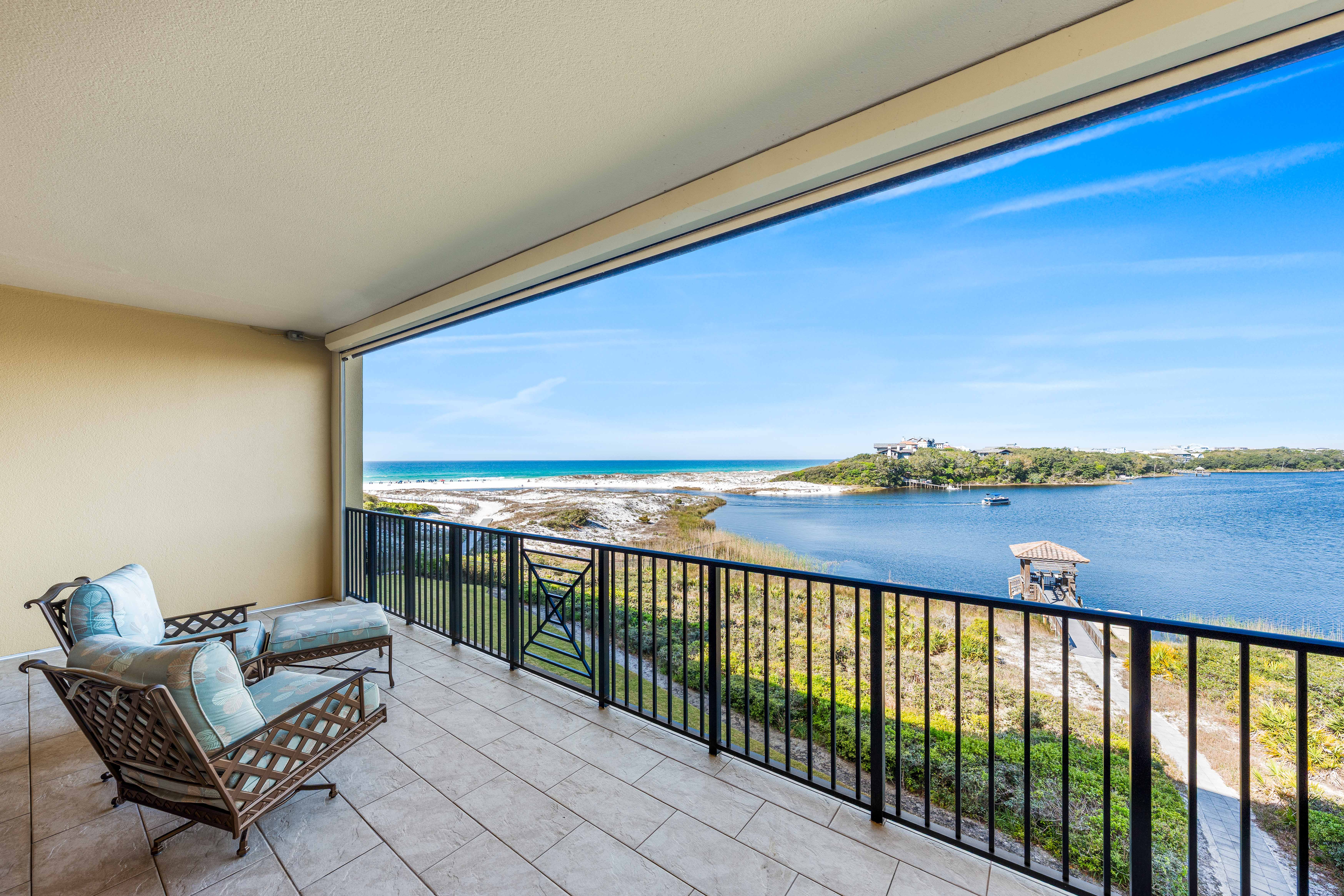  30A Waterfront Living  with Private Terrace & Panoramic Views - 物件實景