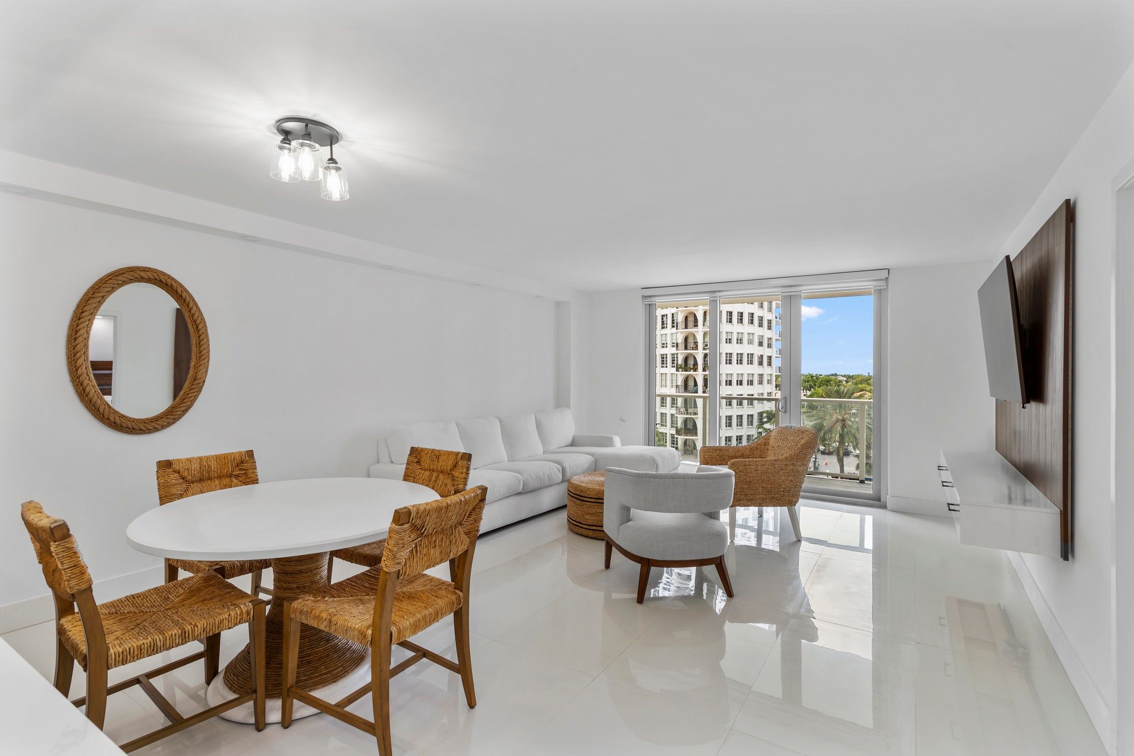 5701 Collins Ave,Miami Beach, FL, 33140 