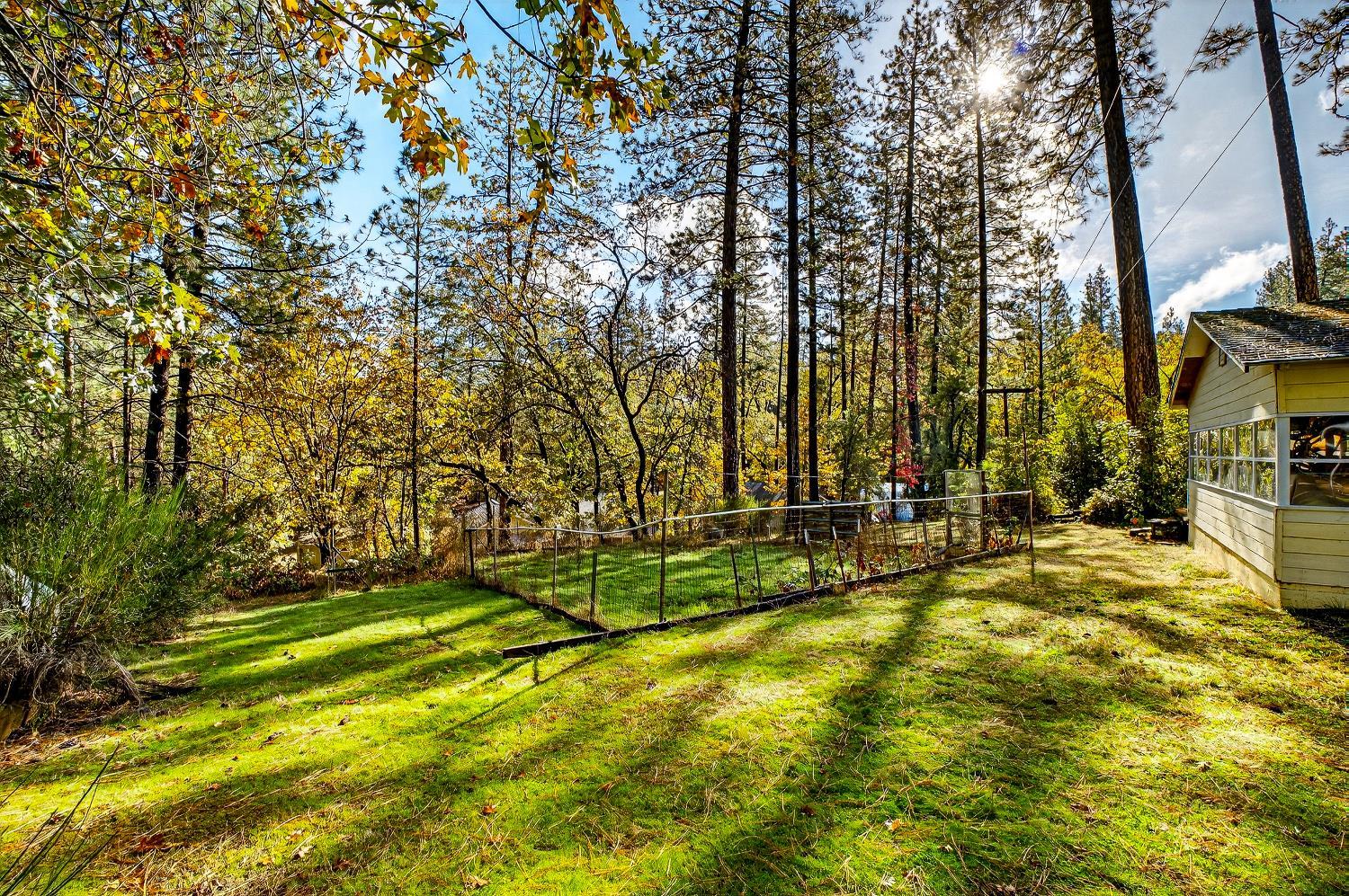 Colfax, California, 95713, United States, 3 Bedrooms Bedrooms, ,2 BathroomsBathrooms,Residential,For Sale,1987014