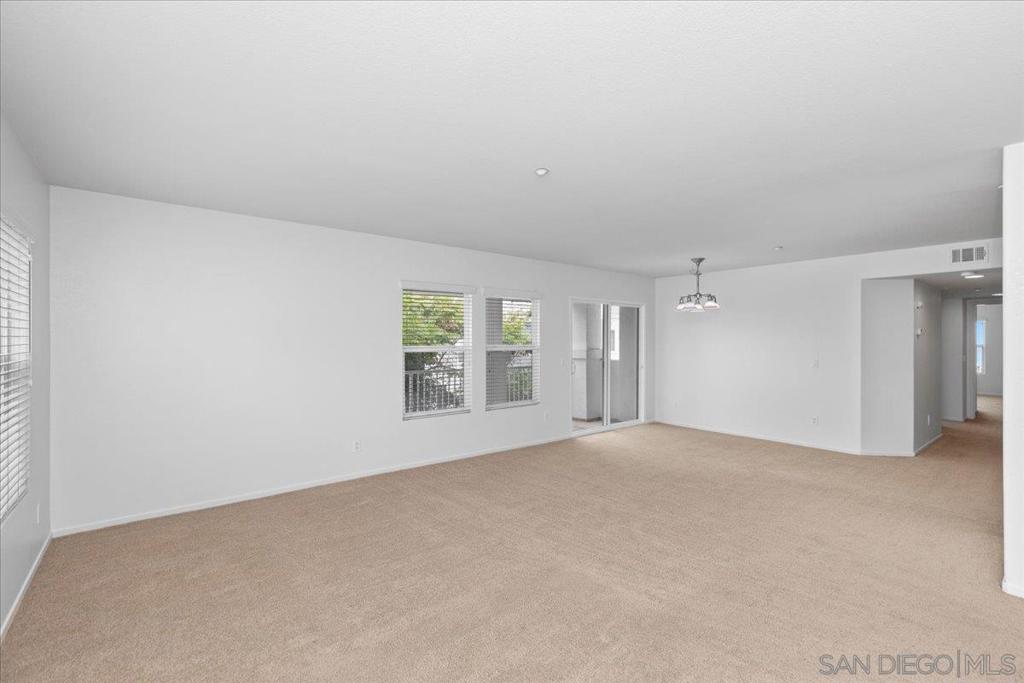 San Diego, California, 92110, United States, 3 Bedrooms Bedrooms, ,2 BathroomsBathrooms,Residential,For Sale,1914141