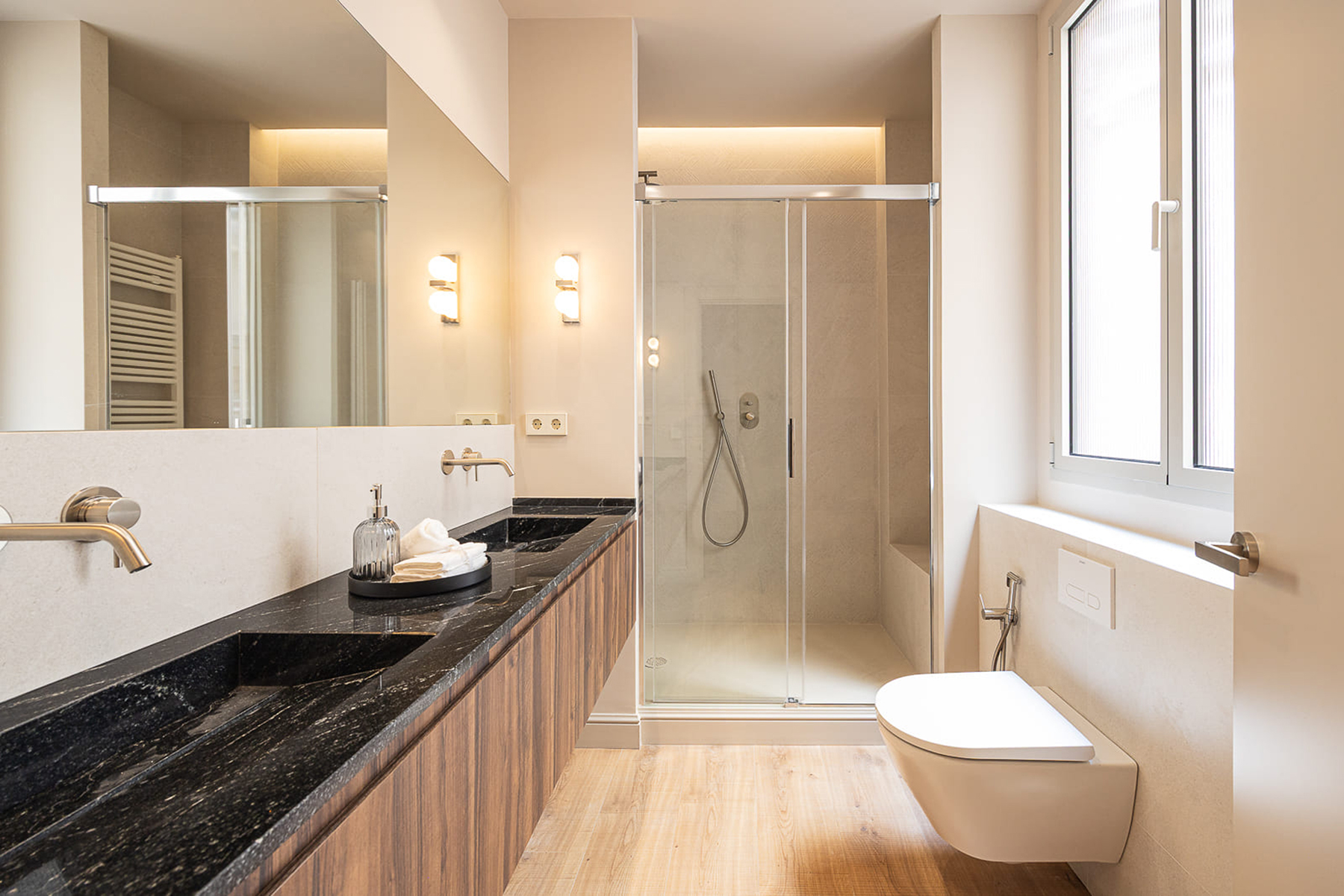  Exclusive renovated flat of 206 m² in a stately building in Eixample - 物件實景