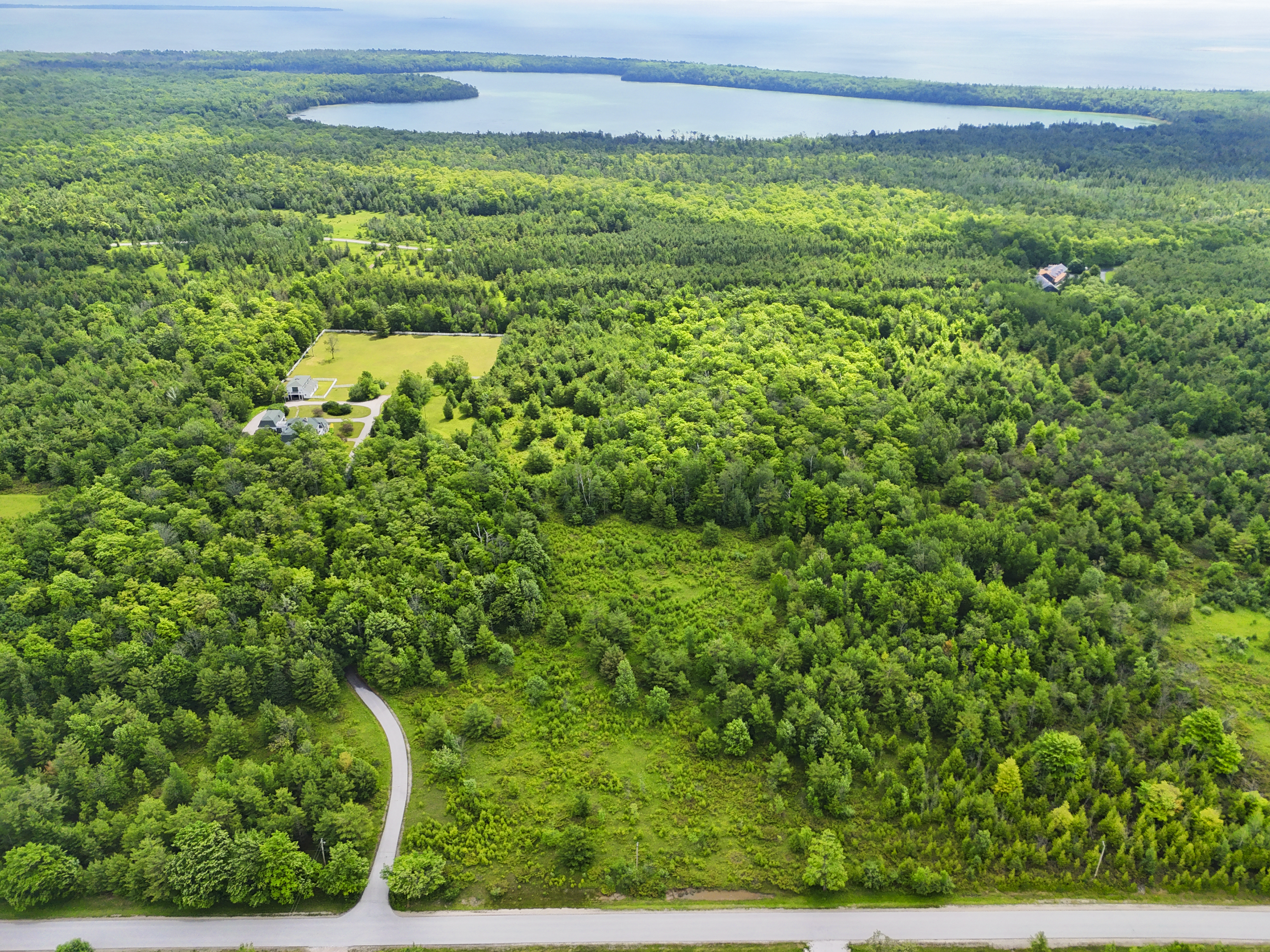  Sprawling Door County Estate on 30 Acres - 物件實景
