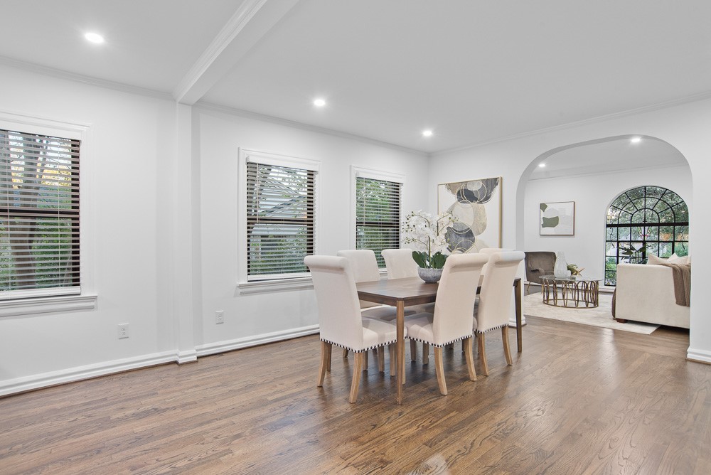 Dallas, Texas, 75203, United States, 2 Bedrooms Bedrooms, ,2 BathroomsBathrooms,Residential,For Sale,1993579