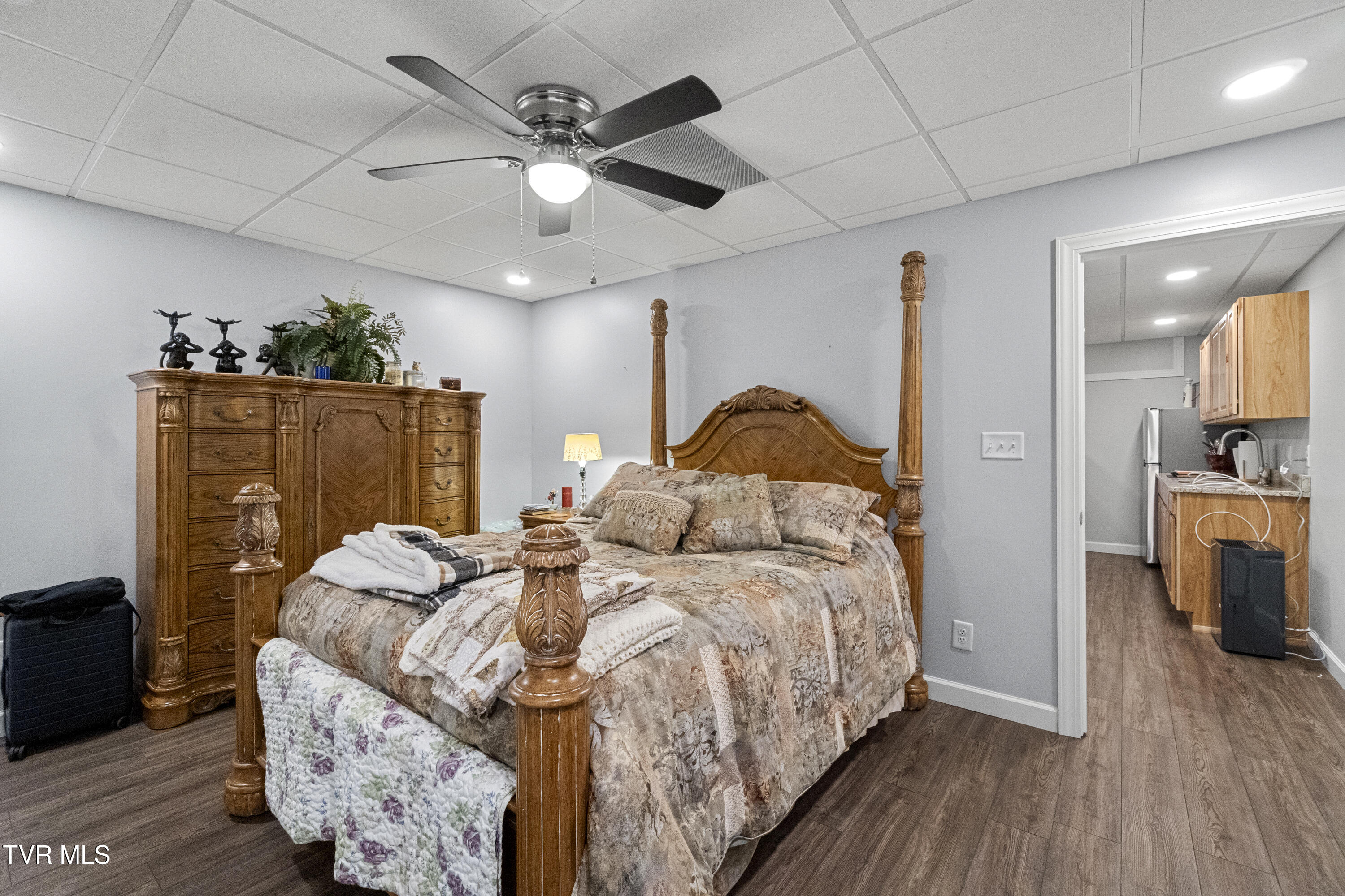 Greeneville, Tennessee, 37745, United States, 5 Bedrooms Bedrooms, ,5 BathroomsBathrooms,Residential,For Sale,2012581