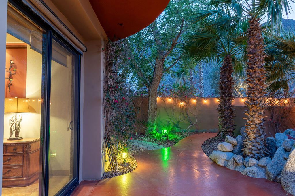 La Quinta, California, 92253, United States, 4 Bedrooms Bedrooms, ,4 BathroomsBathrooms,Residential,For Sale,1992034