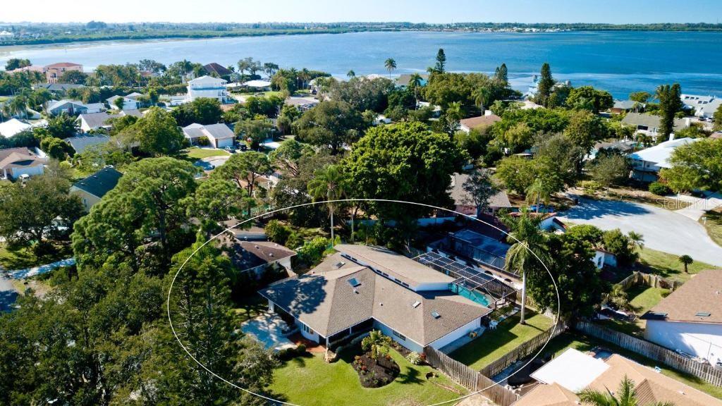 Bradenton, Florida, 34209, United States, 3 Bedrooms Bedrooms, ,4 BathroomsBathrooms,Residential,For Sale,1896605