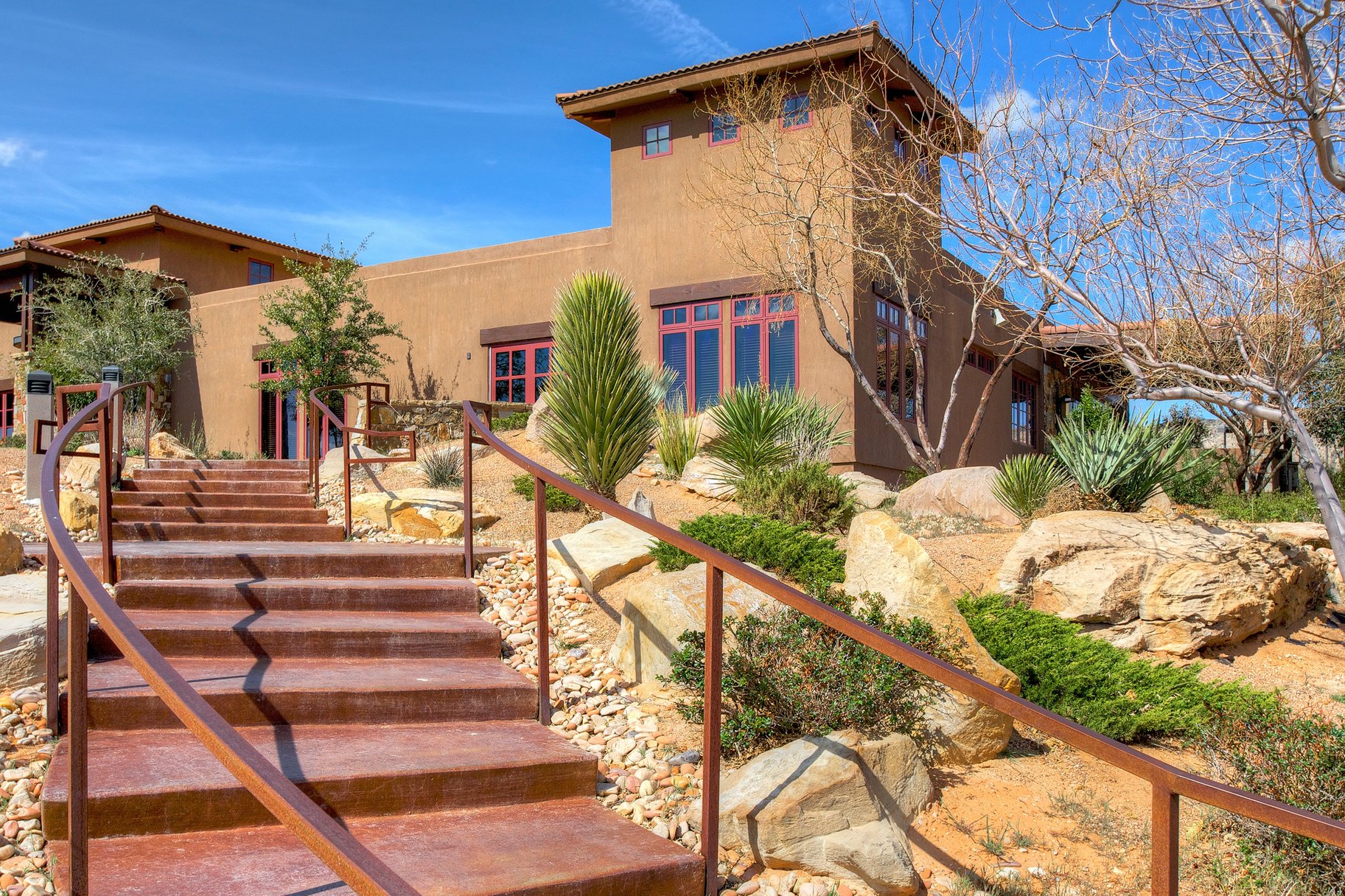  Desert Fairway Retreat with Short Term Investment Opportunity - 物件實景