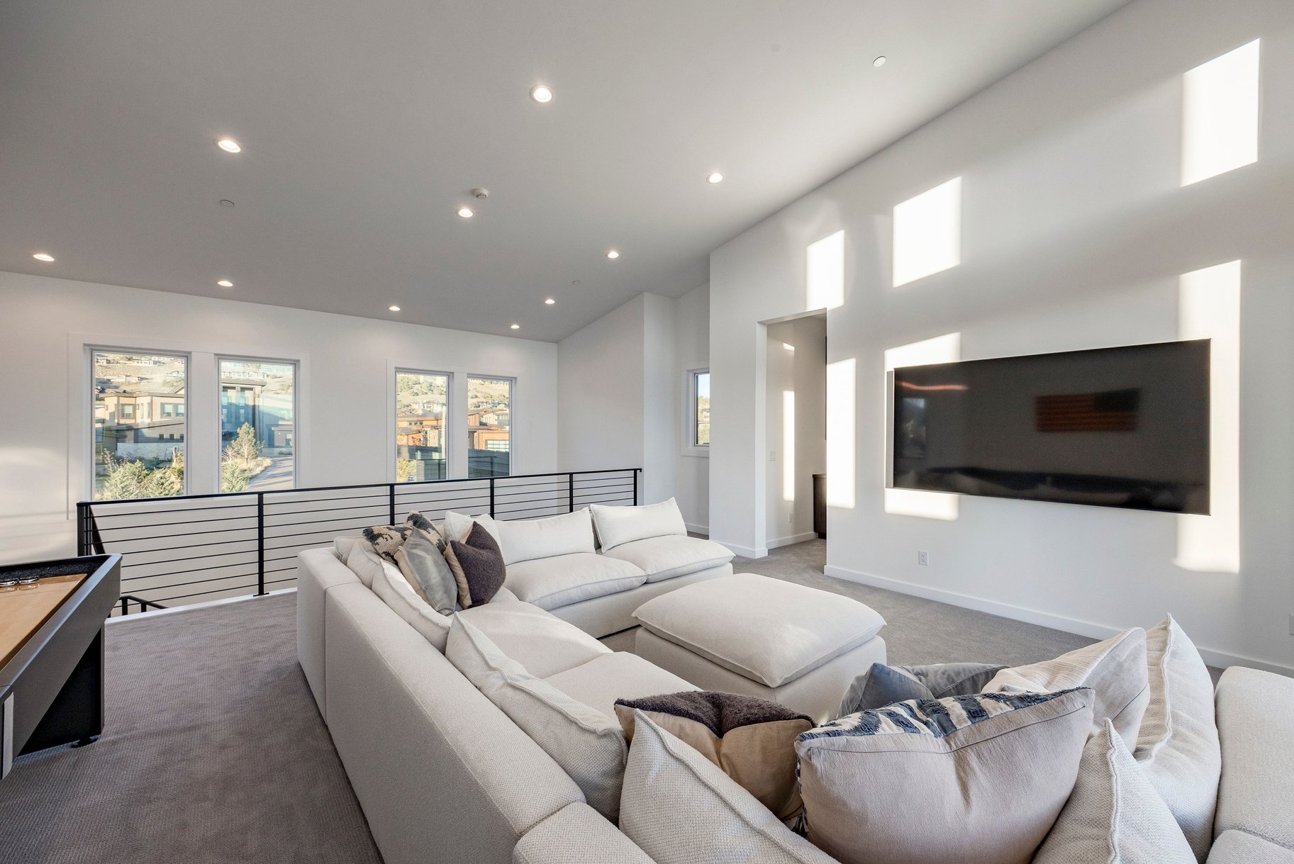  Modern Red Ledges home with Full Golf Membership Available - Fully Furnished - 物件實景