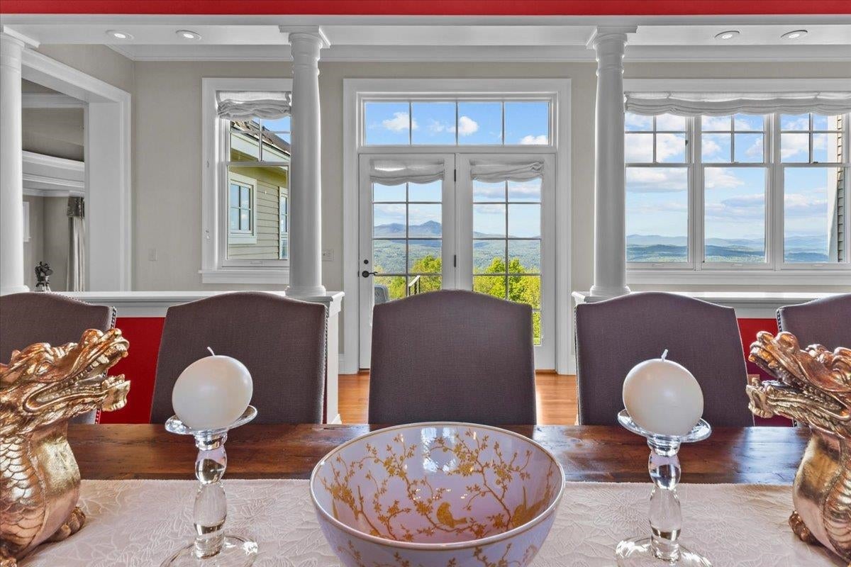 Stowe, Vermont, 05672, United States, 4 Bedrooms Bedrooms, ,6 BathroomsBathrooms,Residential,For Sale,1840116