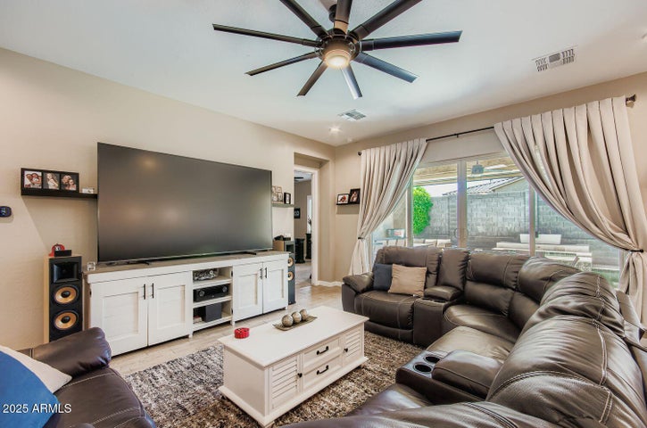 Surprise, Arizona, 85388, United States, 4 Bedrooms Bedrooms, ,3 BathroomsBathrooms,Residential,For Sale,1978693