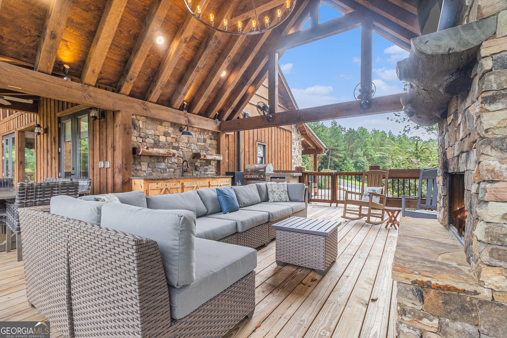 Ellijay, Georgia, 30540, United States, 5 Bedrooms Bedrooms, ,5 BathroomsBathrooms,Residential,For Sale,1952564